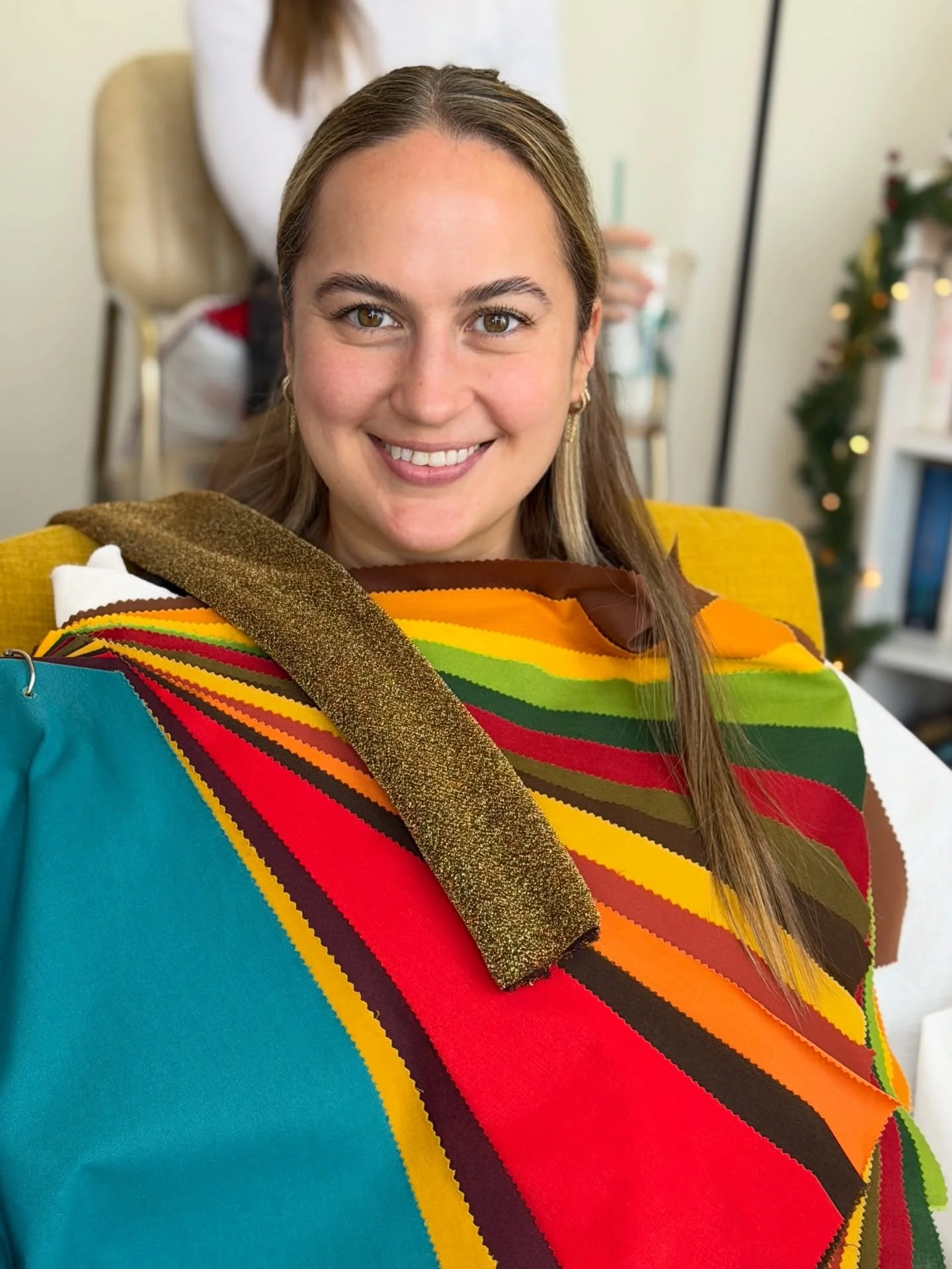 When you&rsquo;re an Autumn and your right colors make you glow without even trying 🍂✨

Ready find out what your best colors are? 

Book your color analysis with us! 💕

LINK IN BIO ⬆️

For Groups/Event, feel free to send us a message or email us th