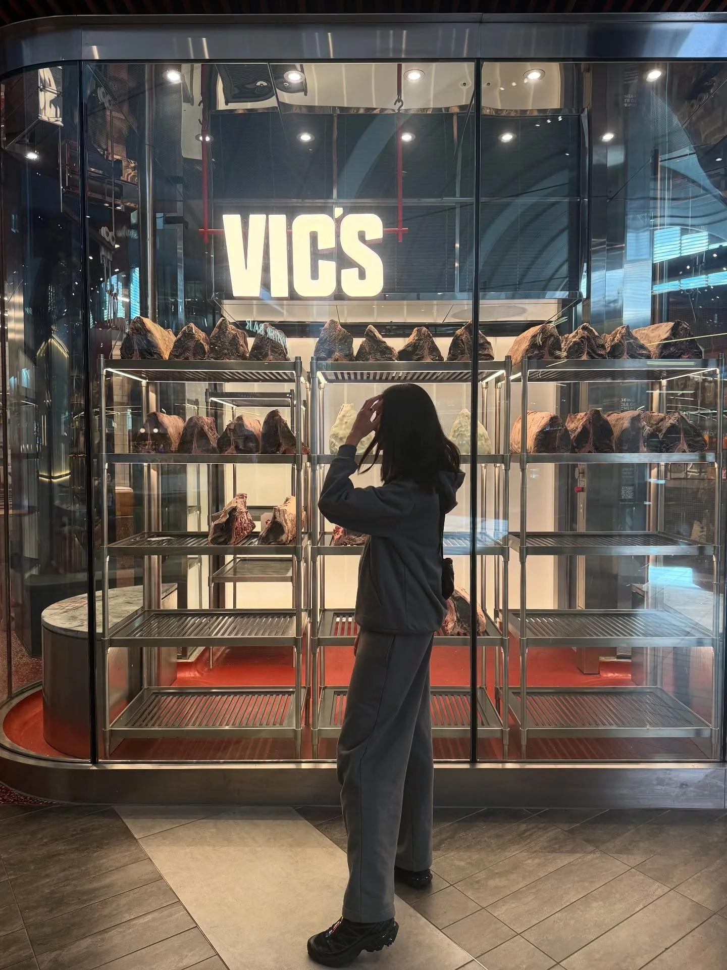 Hunting more butchers for one thing only 🥩 

@chadstone.au @popcar_carsharing