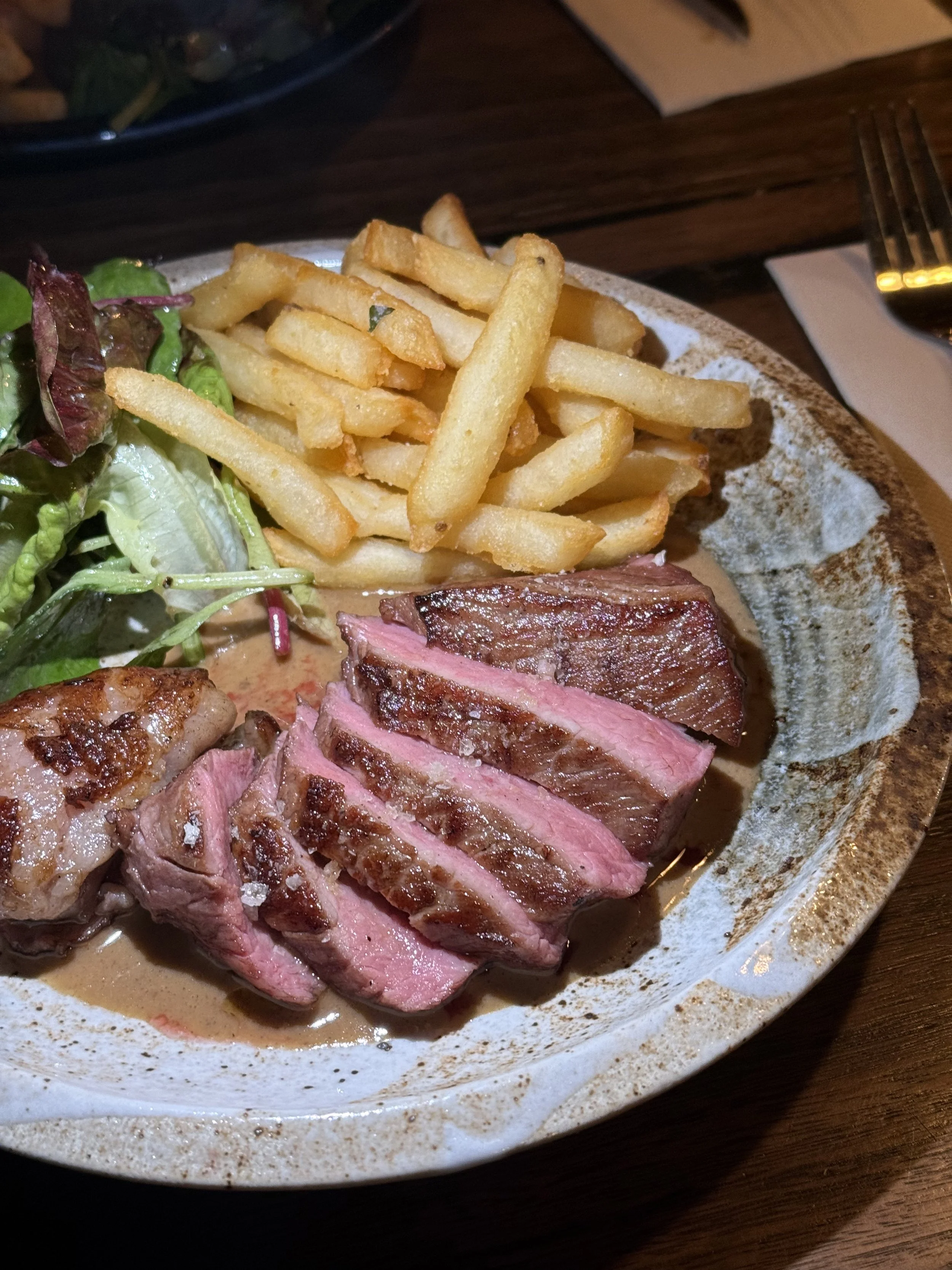 Bonny Bar &amp; Kitchen