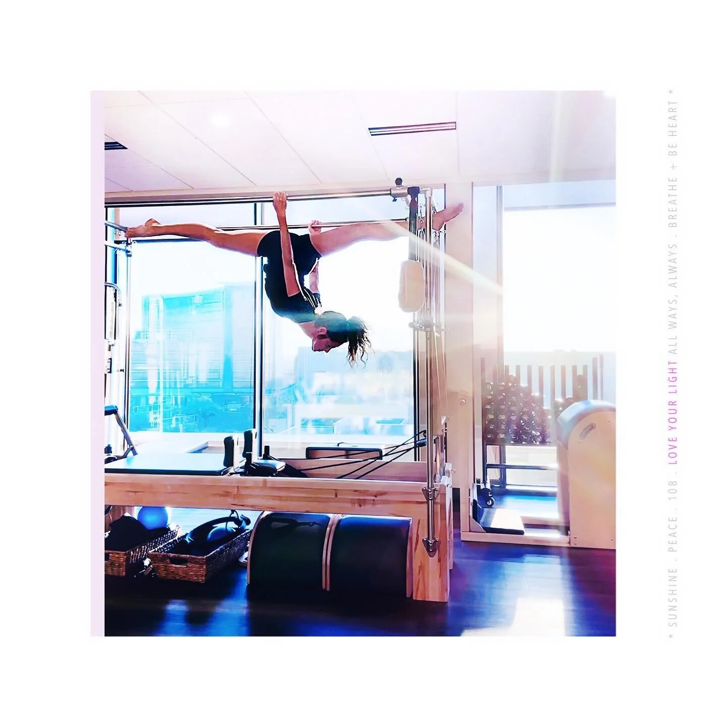 ✨all ways, always, may your days be filled with light, love + merry*merry &hearts;️✨
*
*
*
*
*
*
*
*
*
*
*
#pilates #athleticpilates&nbsp;#happyholidays #pilatescadillac&nbsp;#inversion #pilateslove #iriseyourise&nbsp;#werisetogether #smileinsideout 