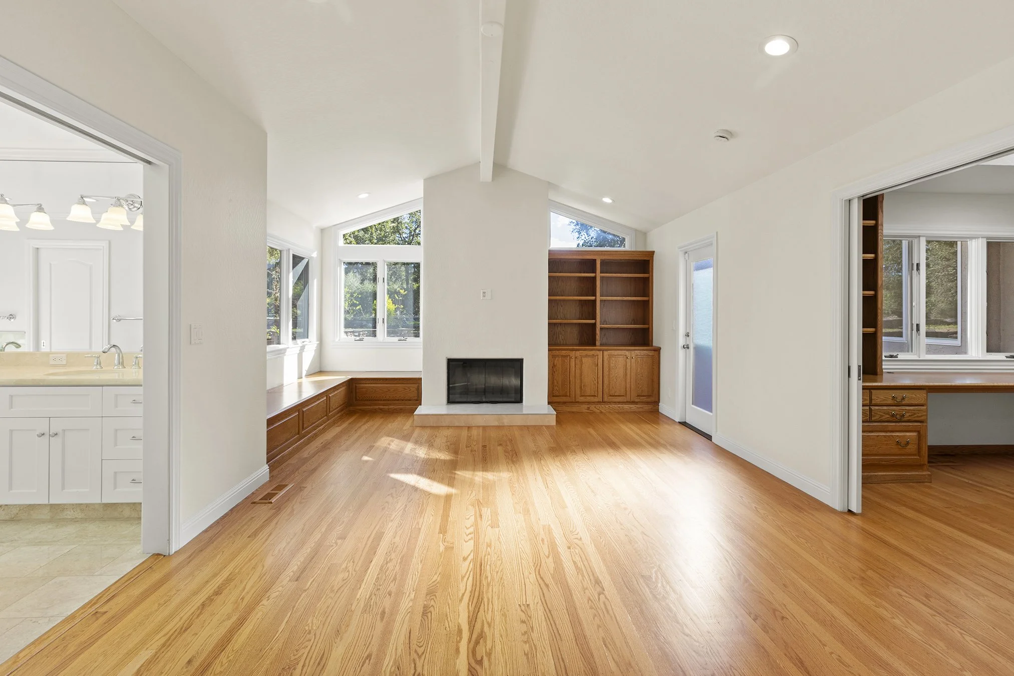 27696Vogue 5BR4.jpg