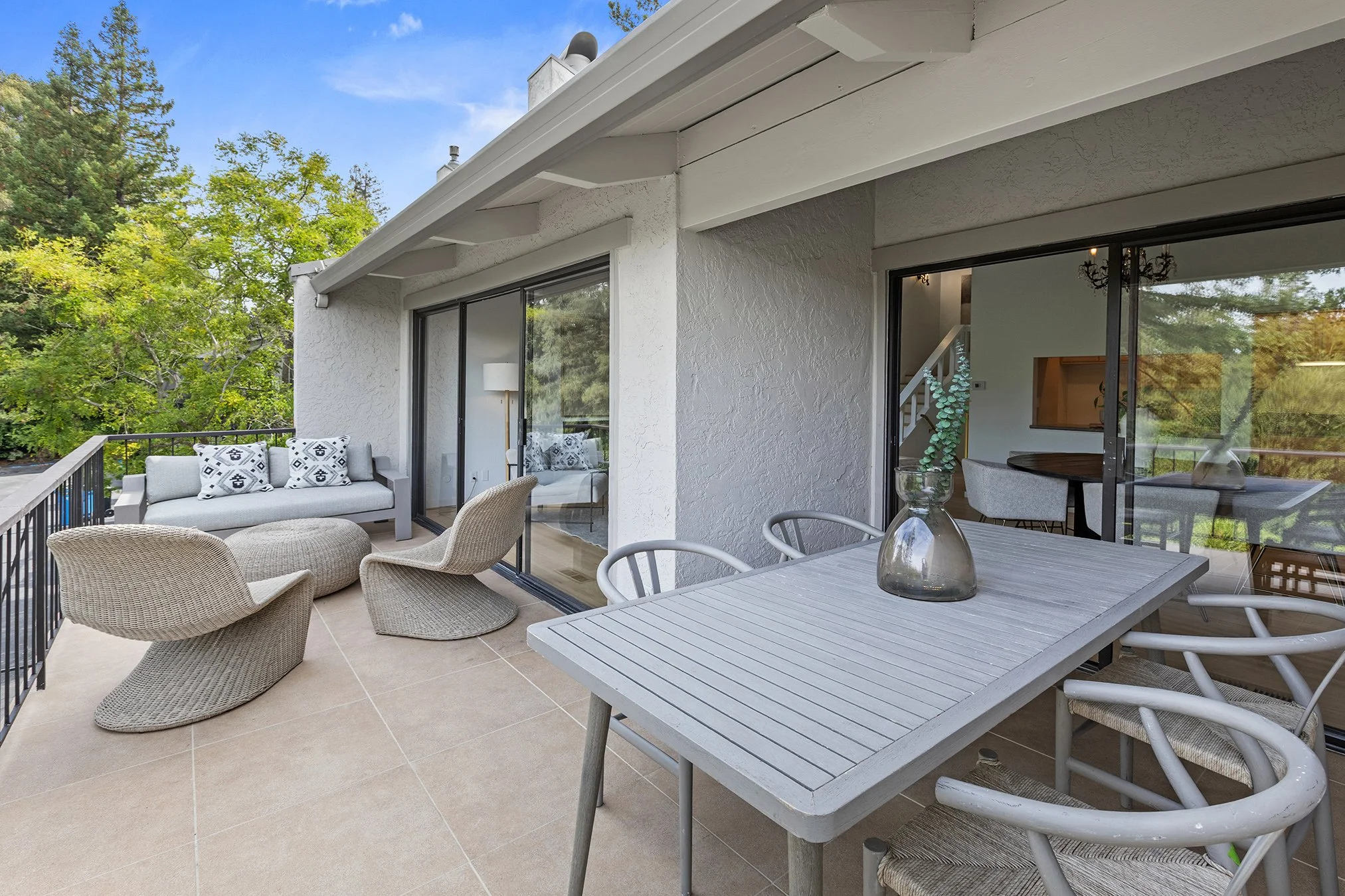 1270SandHill Deck1.jpg