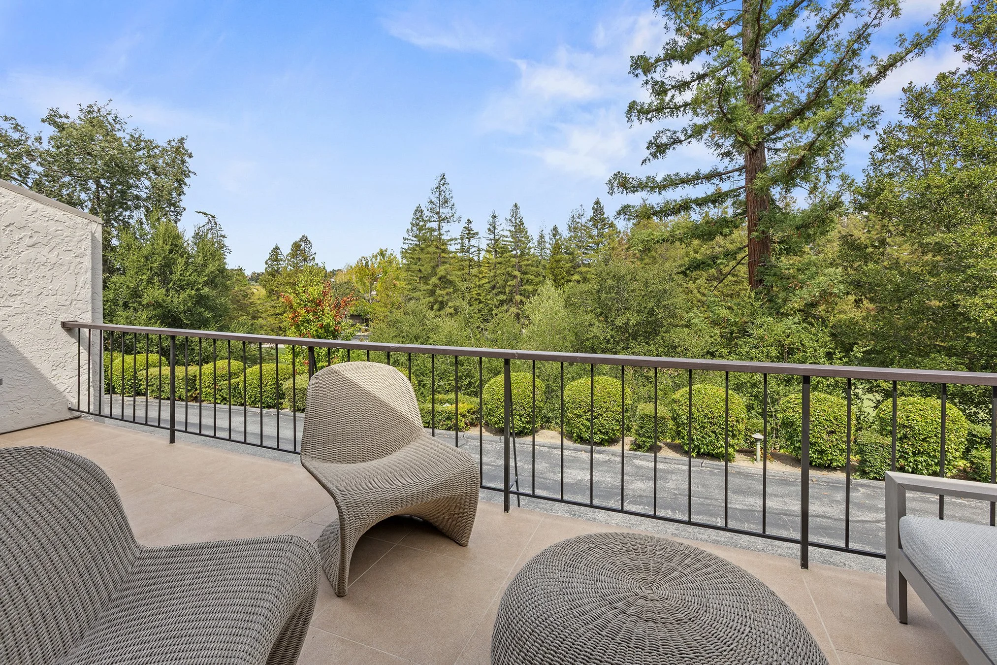 1270SandHill Deck4.jpg