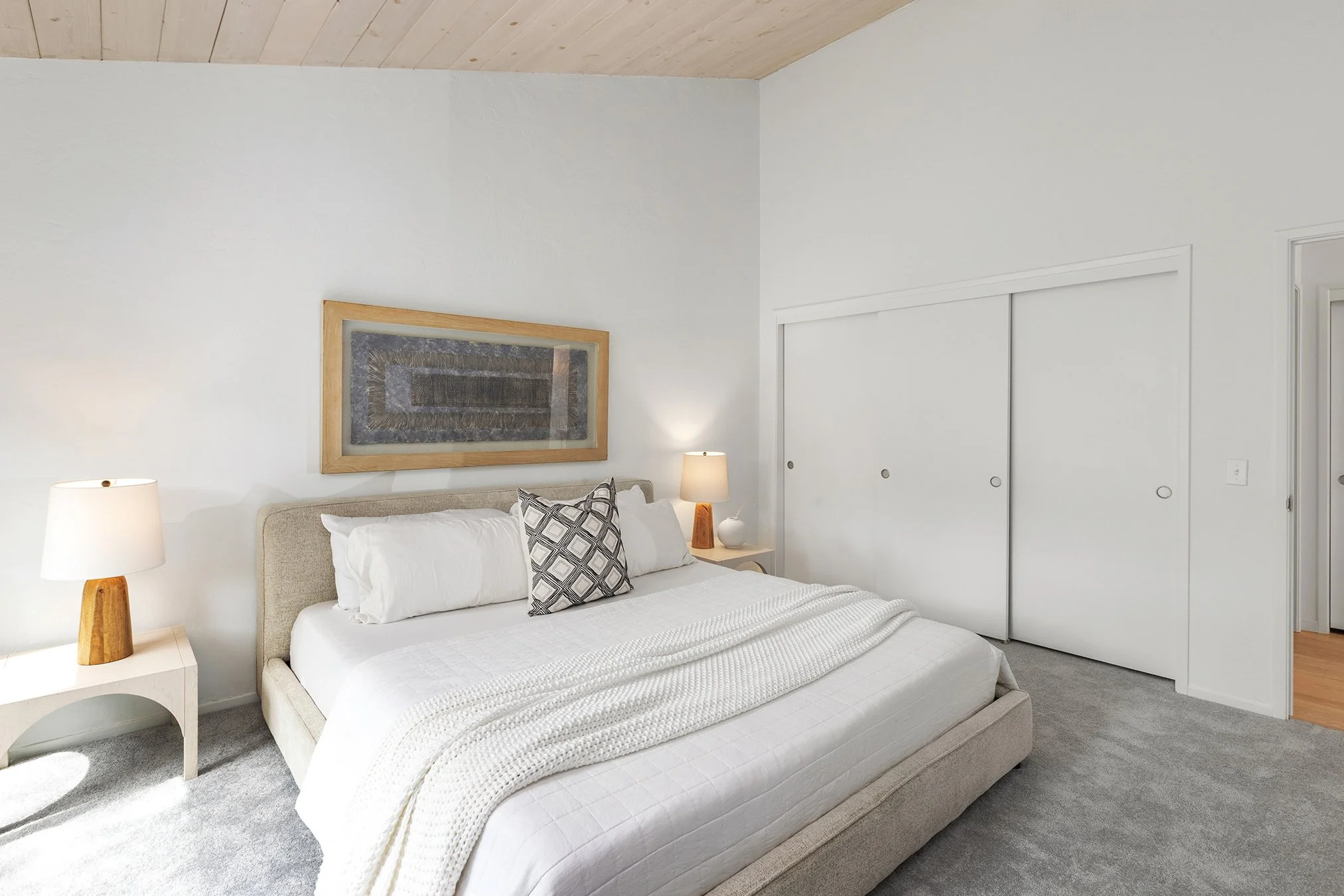 1270SandHill 2BR3.jpg