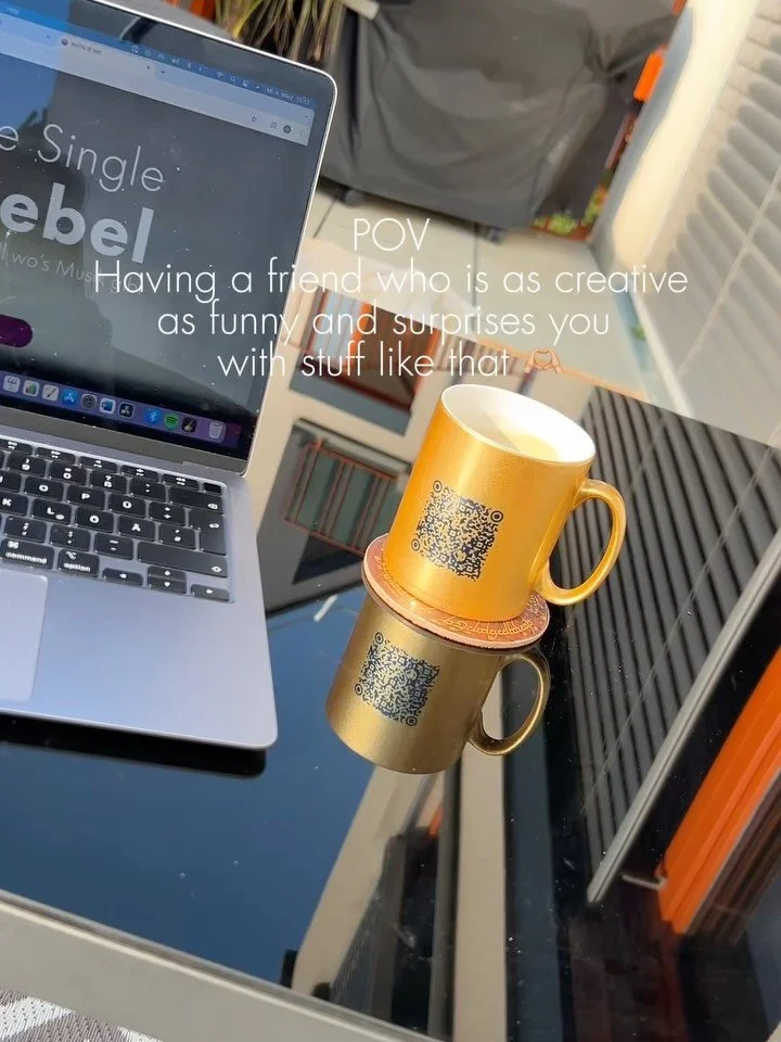 Bester Kaffee, weil beste Tasse! 
Dankeee @mariesophie__k f&uuml;r dein crazy, beautiful mind! 😜🔥🩷 

#natalienie #deutschpop #merch