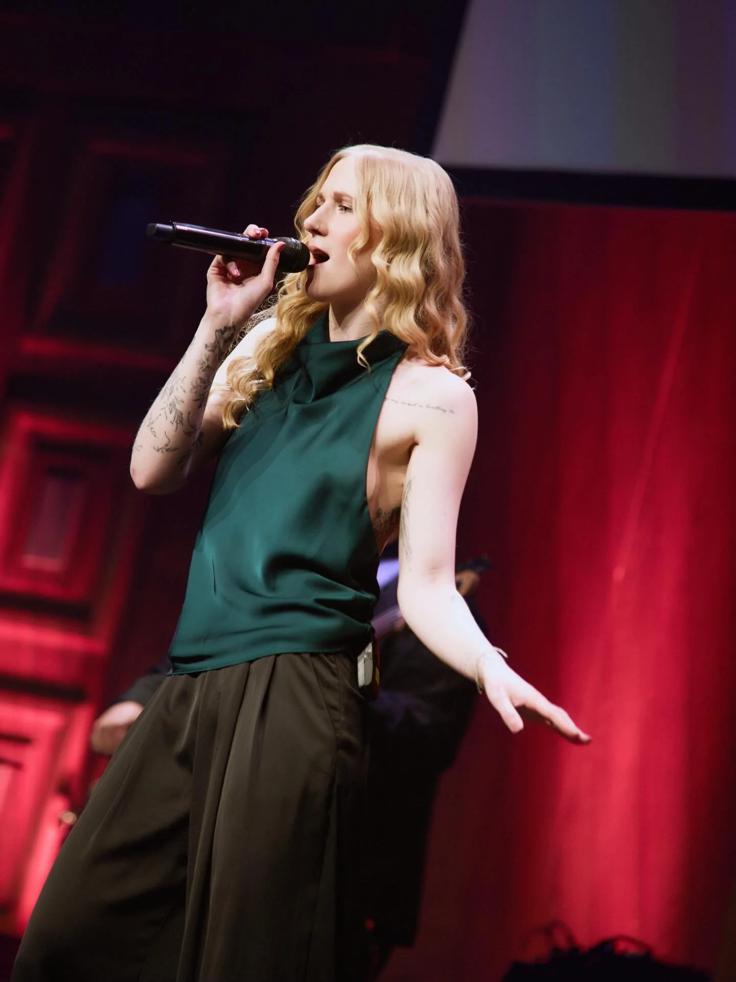 Alles f&uuml;r das Drama 🔥 

📸 Elisabeth Lechner 

#deutschpop #musikaus&ouml;sterreich #livemusik