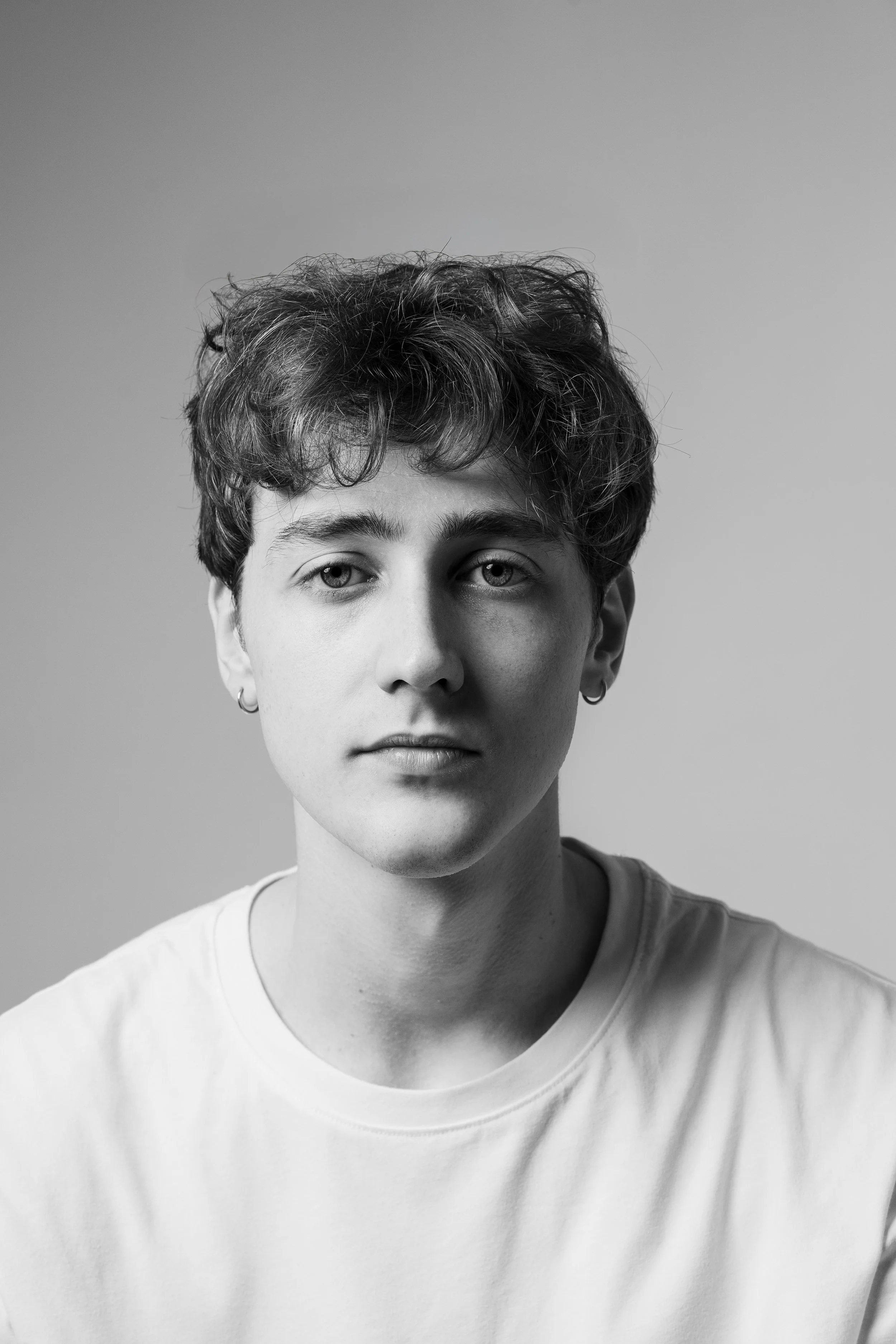 book Julian Noia-1.jpg