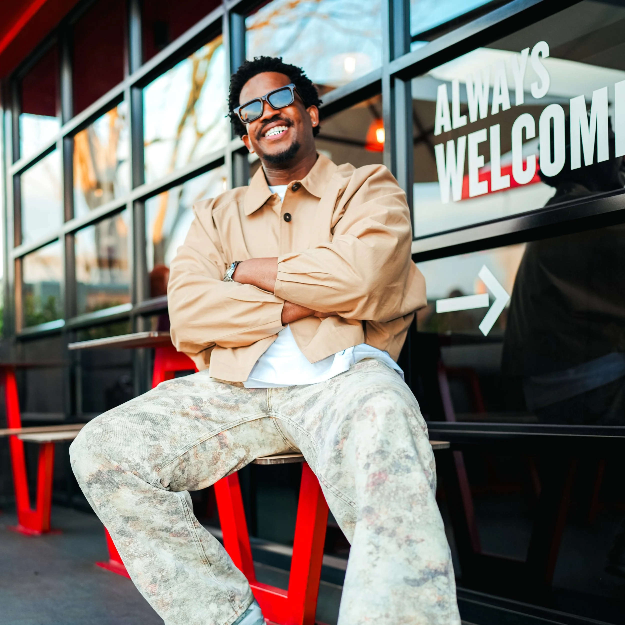 Behind the scenes with your favourite superstar