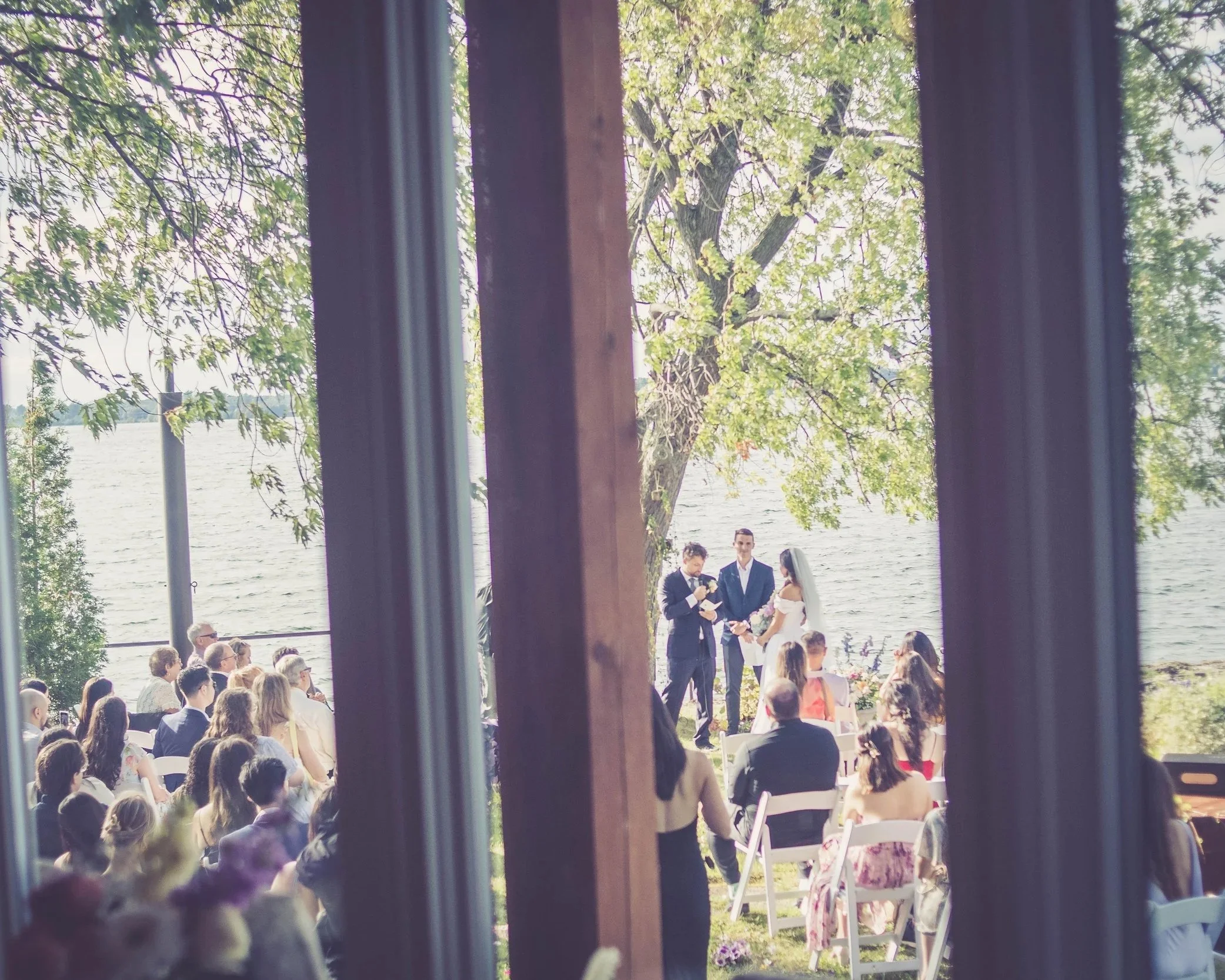 Cérémonie de mariage d’un couple ayant fait appel au chef Collin Strohbach.