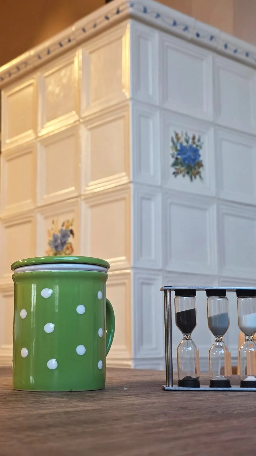 The autunnale con sfondo stube al Rifugio SCARPA Agner