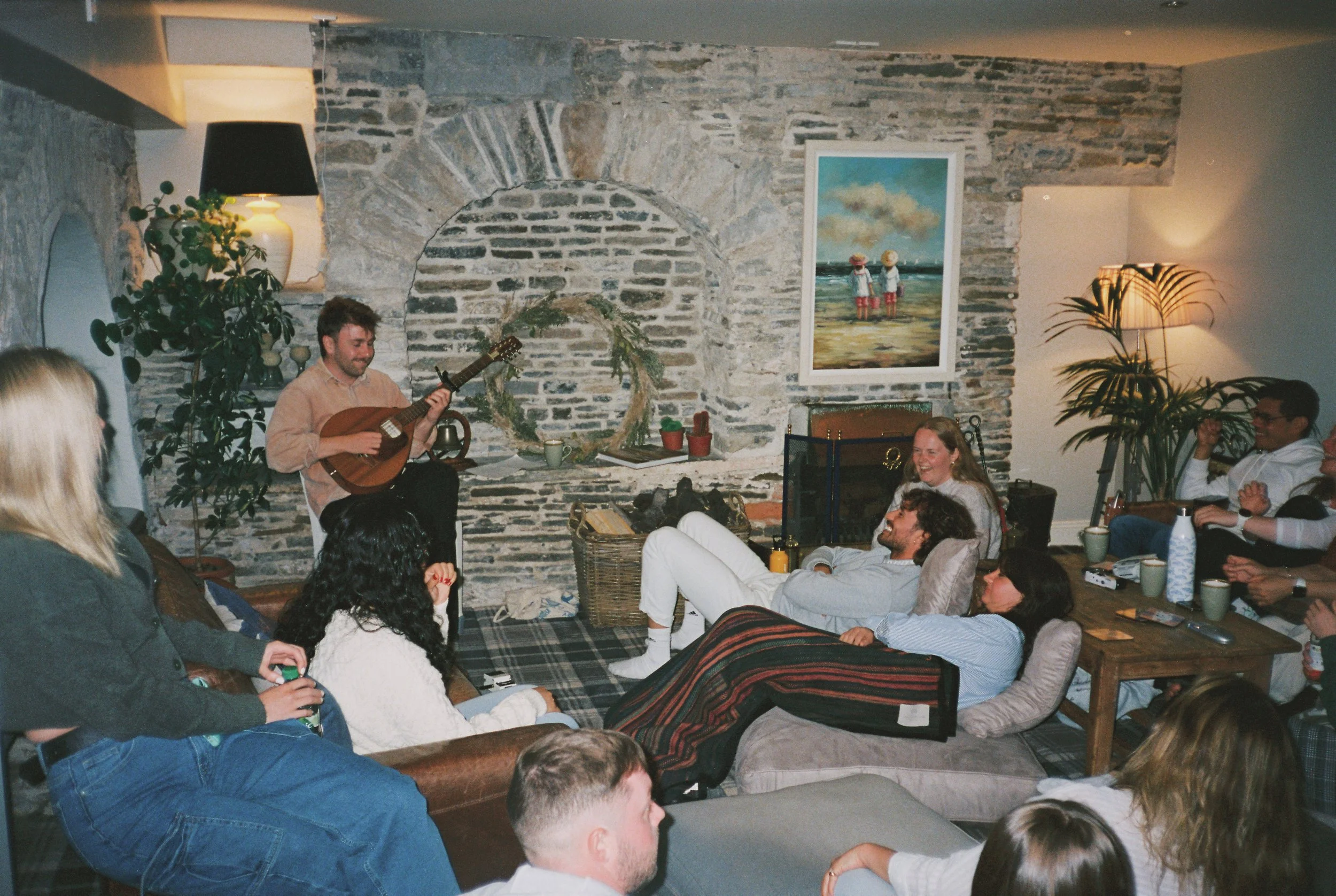 R1-07313-0028.jpg
