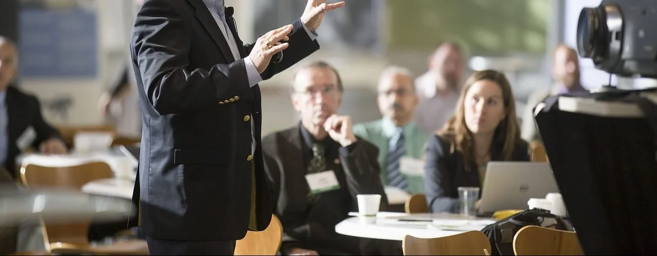 Leading Practitioners & Thought Leaders