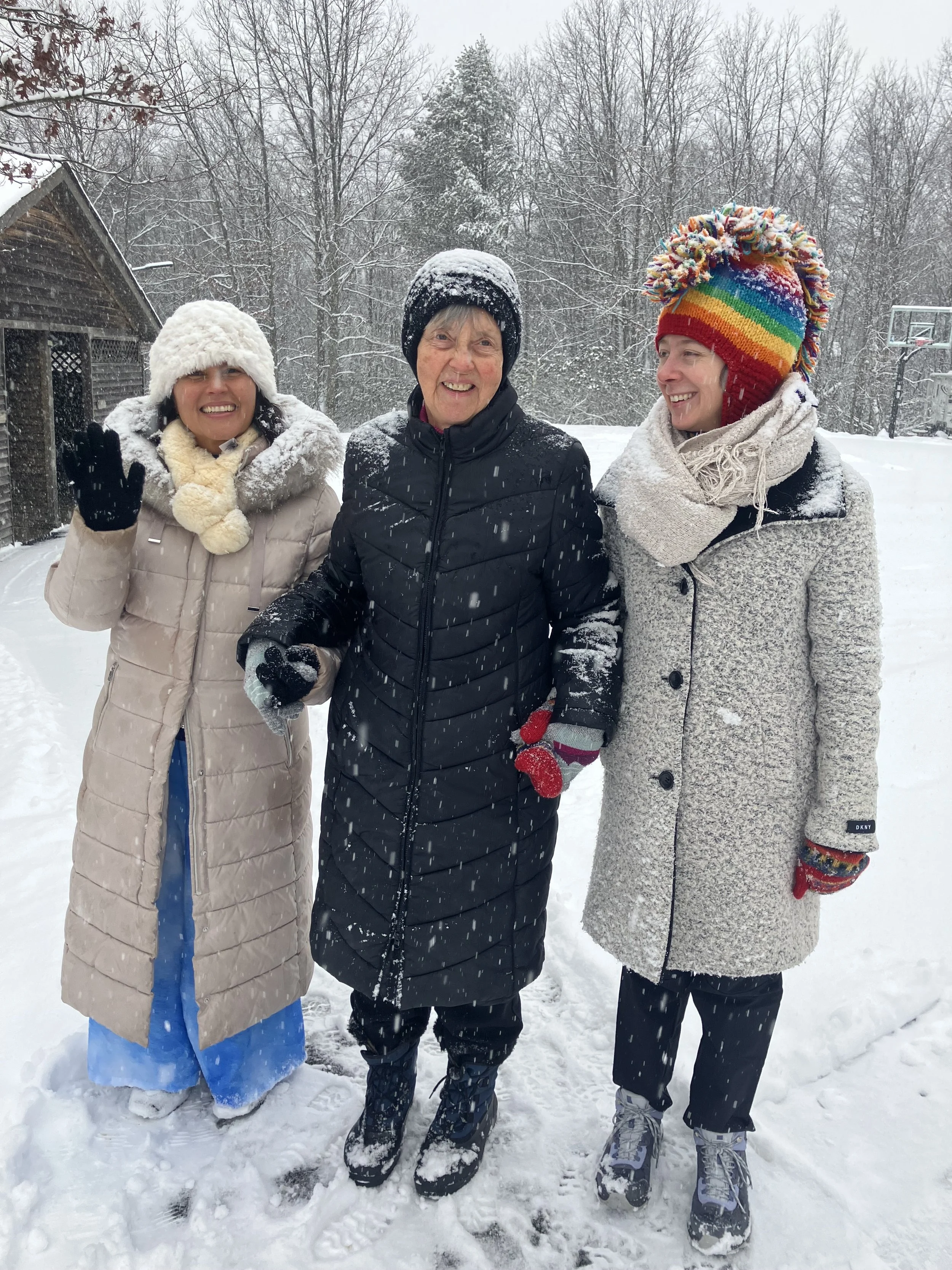 At the North Carolina and Friends Retreat at Blue Cliff Monastery in early 2026 we enjoyed beautiful, powdery snow.