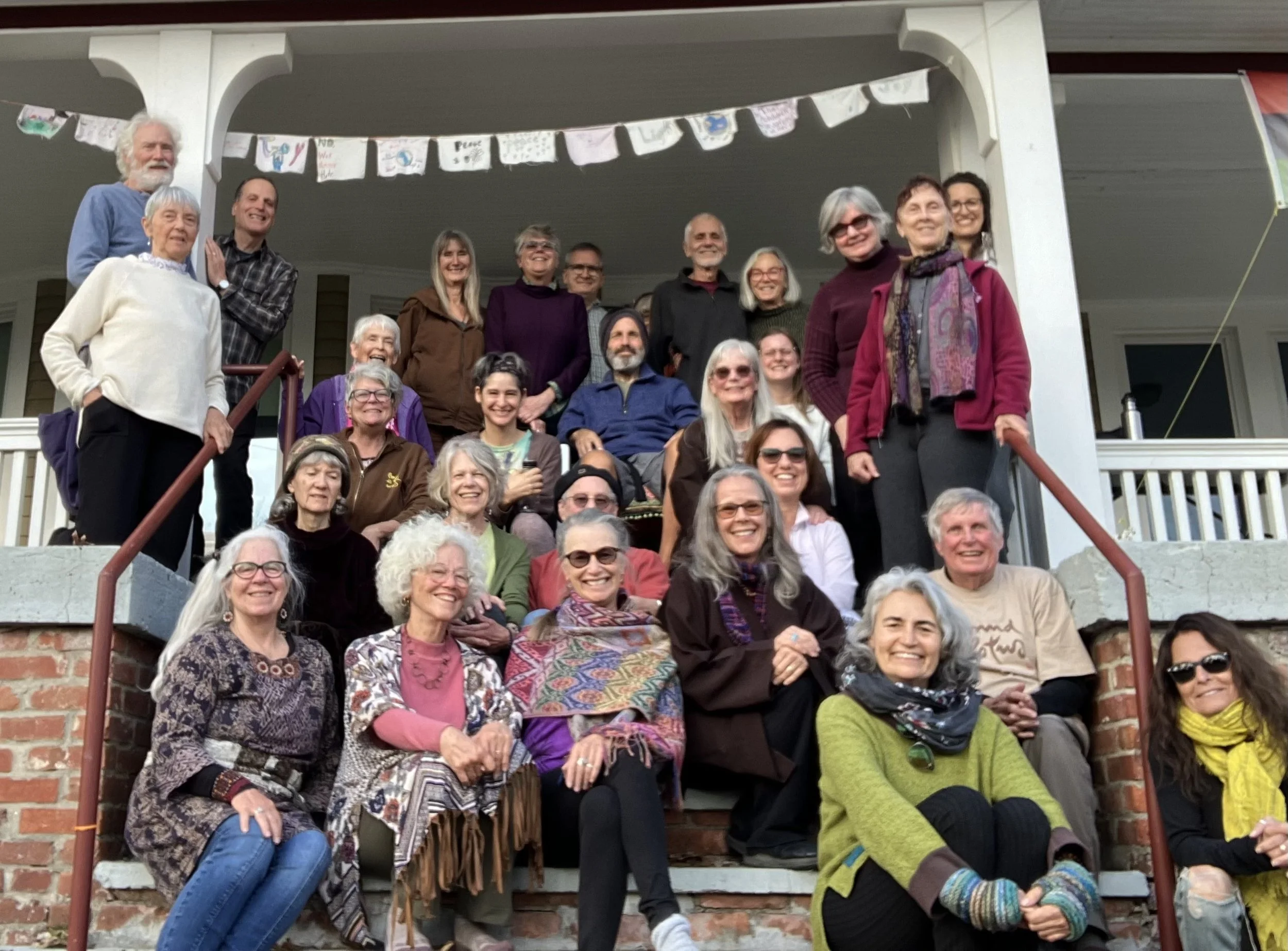 The Mountain Mindfulness Sangha in Asheville, NC, held a Day of Mindfulness. Many friends from Greensboro, Winston-Salem, Charlotte, and Knoxville came.