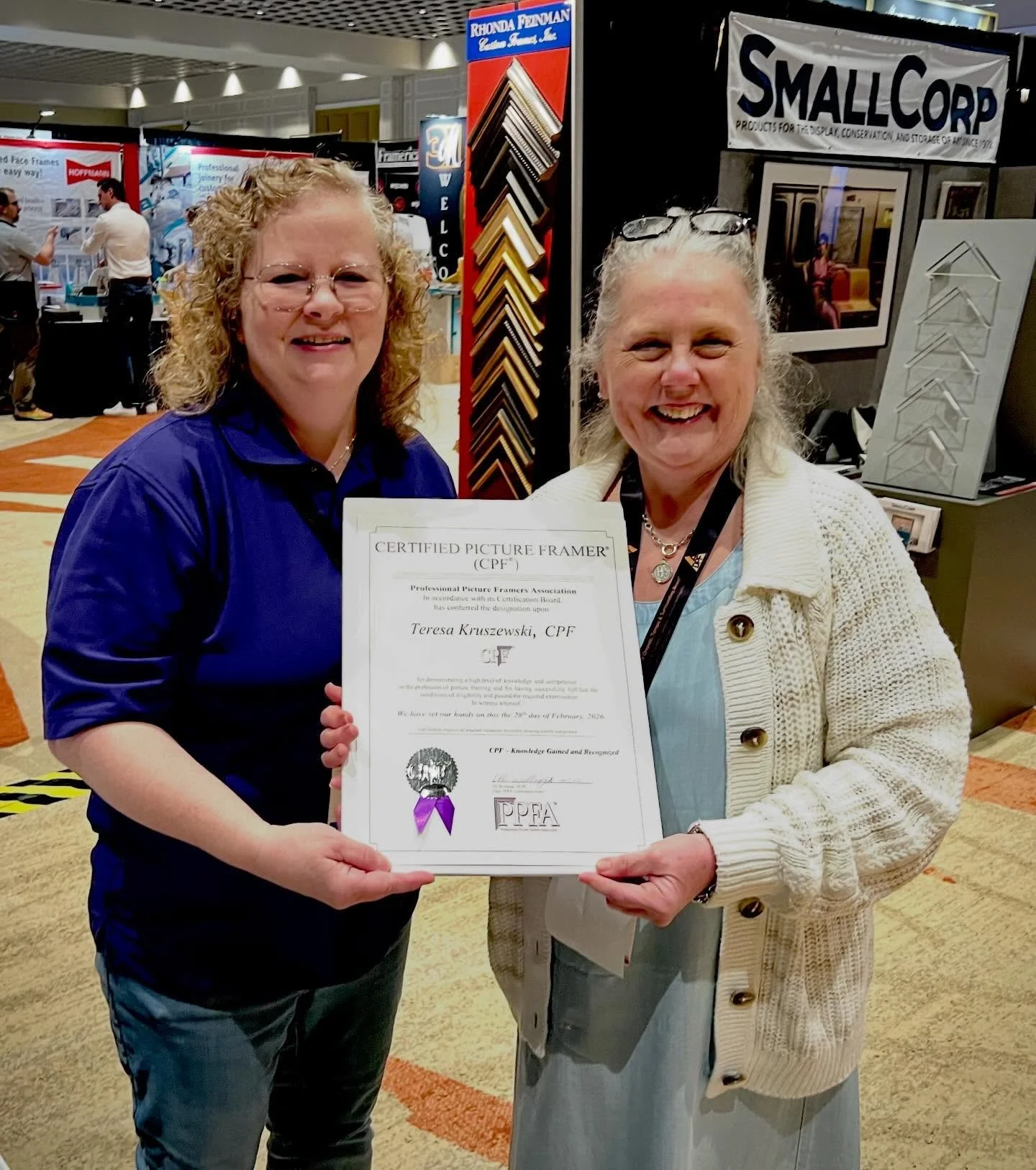 Day three at the @wcaf_expo here at @rosenshinglecreek 

I am now a Certified Picture Framer. Such an amazing recognition. Thank you @picture_framing 

@wizardcutters 

@picture_framing @visitvineyardhaven @mvychamber