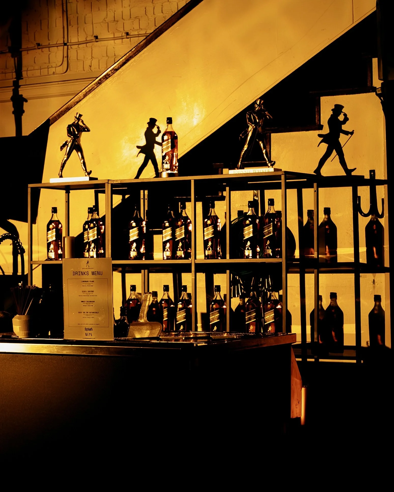 EMSHOOTSBANDS - SOUNDBITE X JW 6.1.jpg