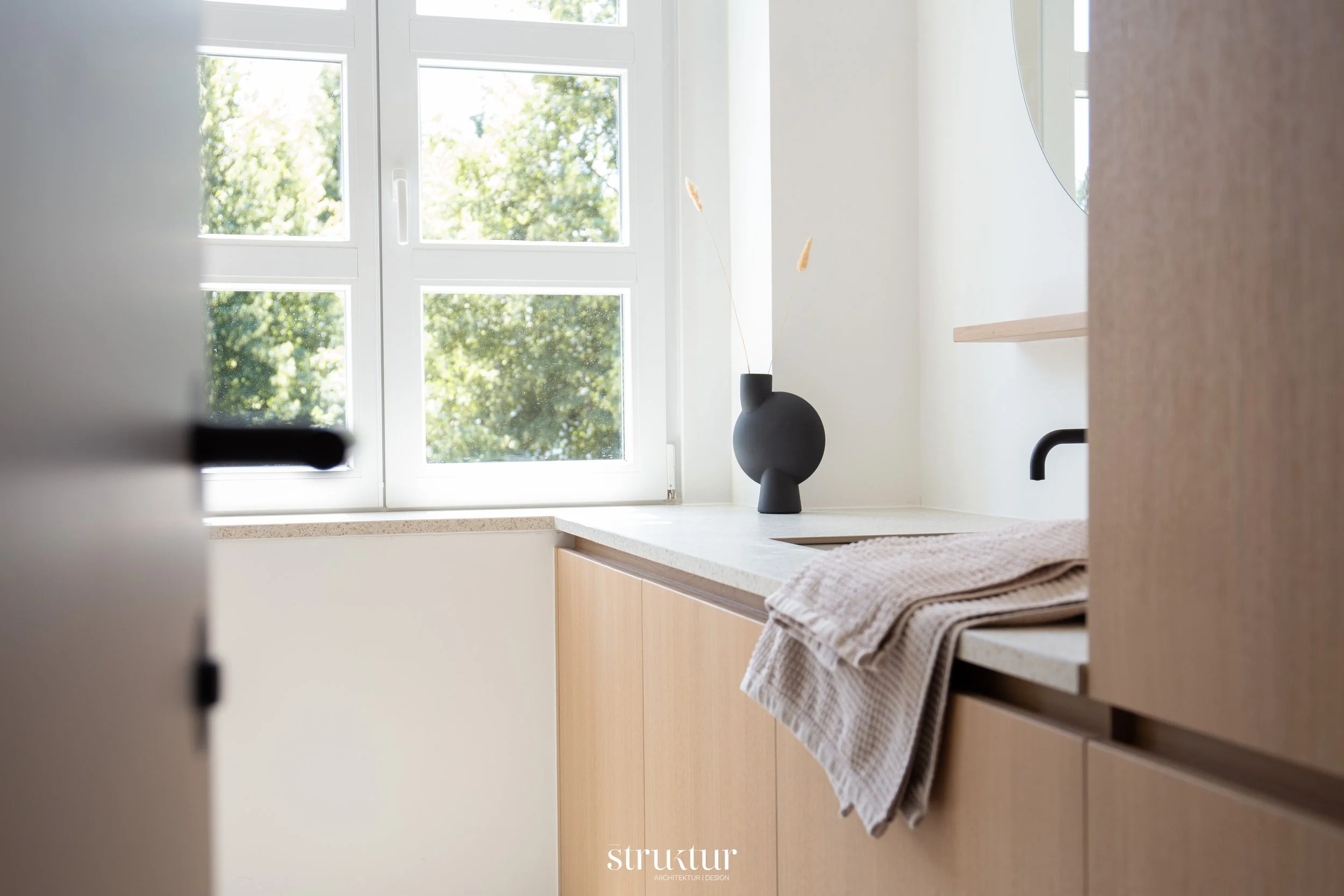 STRUKTUR Studio GmbH © web RO-7.jpg