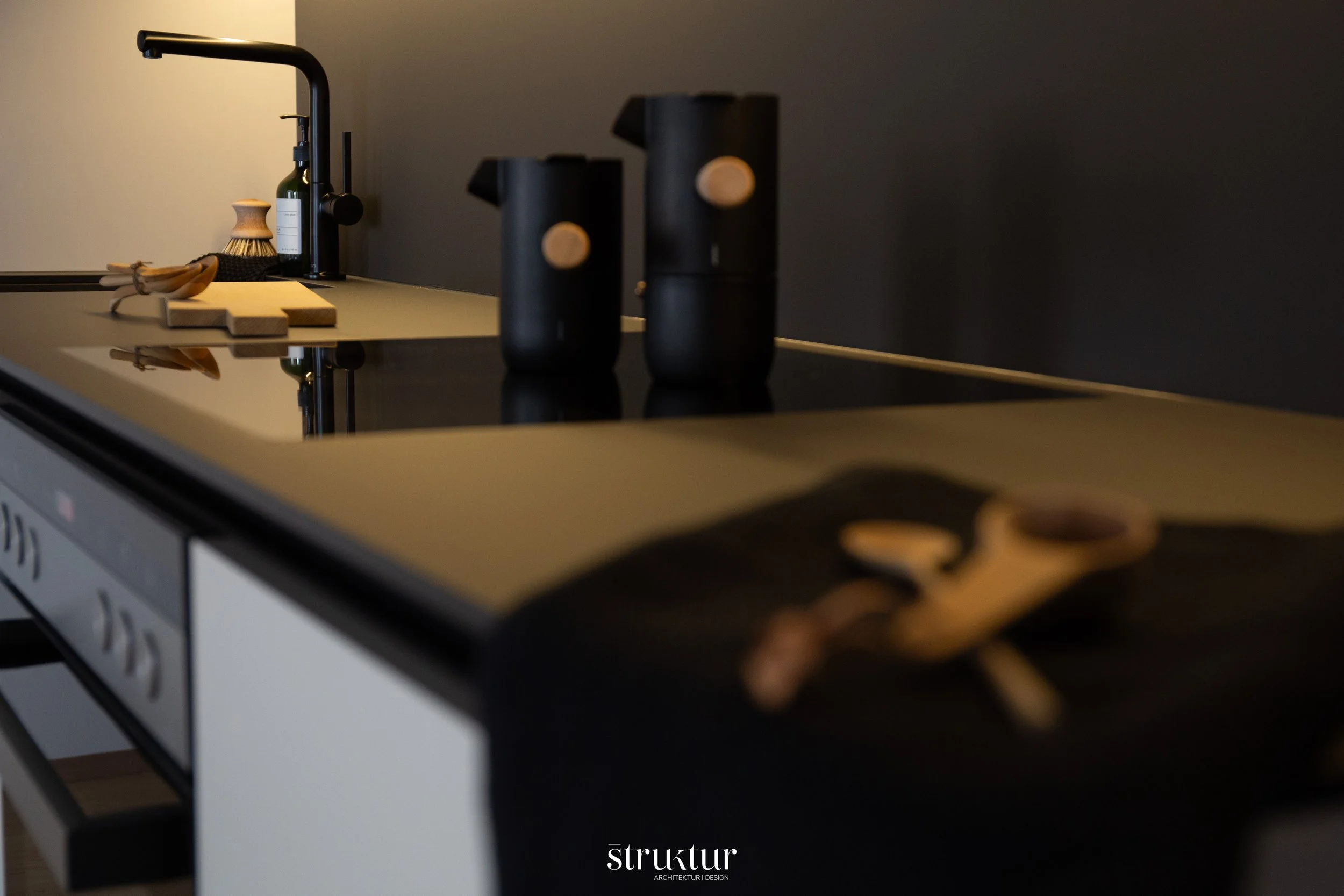 STRUKTUR Studio GmbH © web-14.jpg