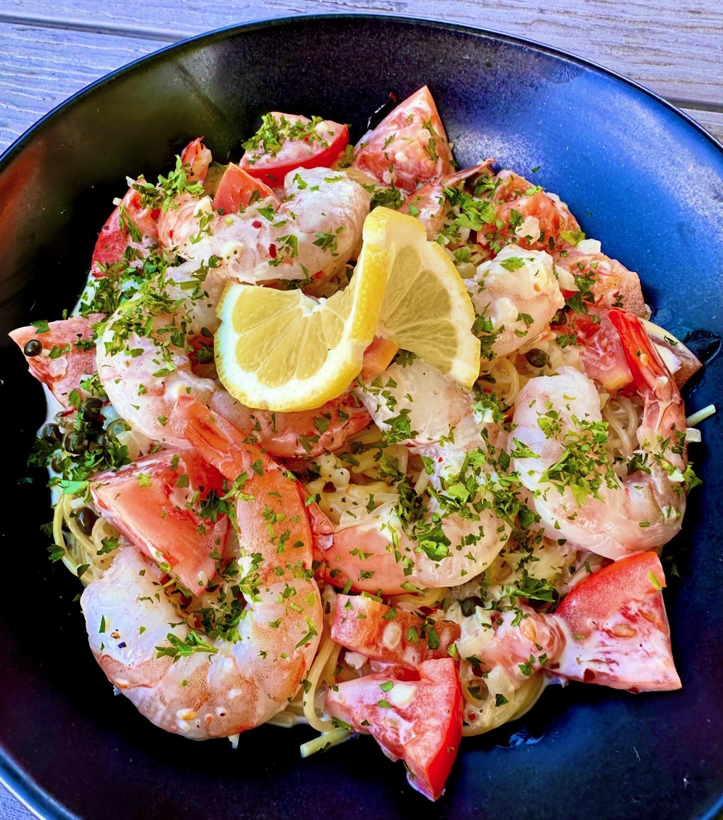 #2 SPECIAL THIS WEEK! 

Get it while you can! 

Our best selling Shrimp Spaghettini! $19.95

Jumbo shrimp with garlic, shallots, capers, Roma tomatoes, and parsley in a champagne cream sauce. Don&rsquo;t wait! Sells out quick. 
*GF pasta also availab