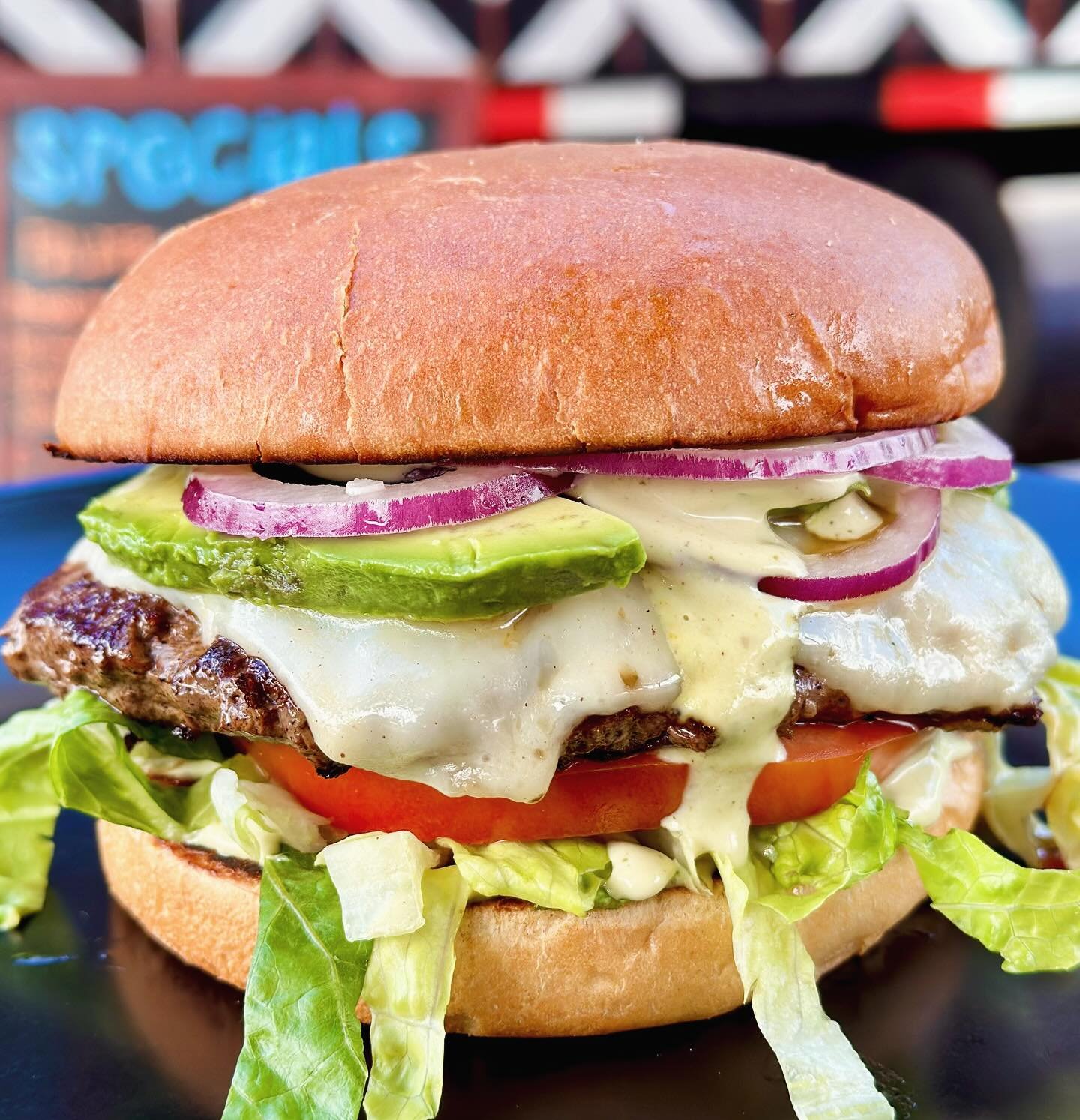 For the MEATLOVERS!!!

Special burger #2 this week! 

California Burger $16.95

Wagyu-short rib patty with avocado, havarti cheese, lettuce, tomato, onion and tomatillo aioli on a toasted brioche bun. Mmmmmmm🤤🤤🤤
.
.
.
.
.
.
.
.
.
.
.
#burger #chee