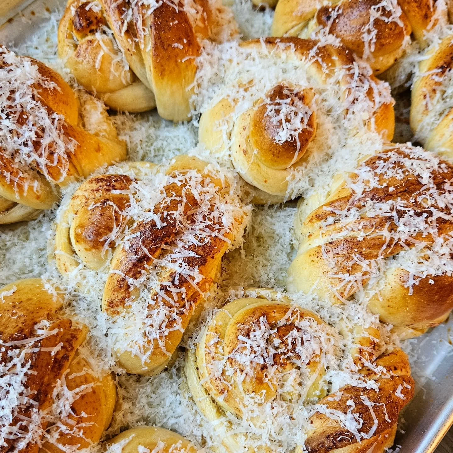 Feeling Knotty!?

This week's special is Parmesan-Garlic Knots. Cheesy, and garlicky, and pillowy soft. The pizza shop classic brought into your home. Find them at eatgratefull.com for Saturday pickup/delivery this week. 4 for $10.

Probably tip: Try