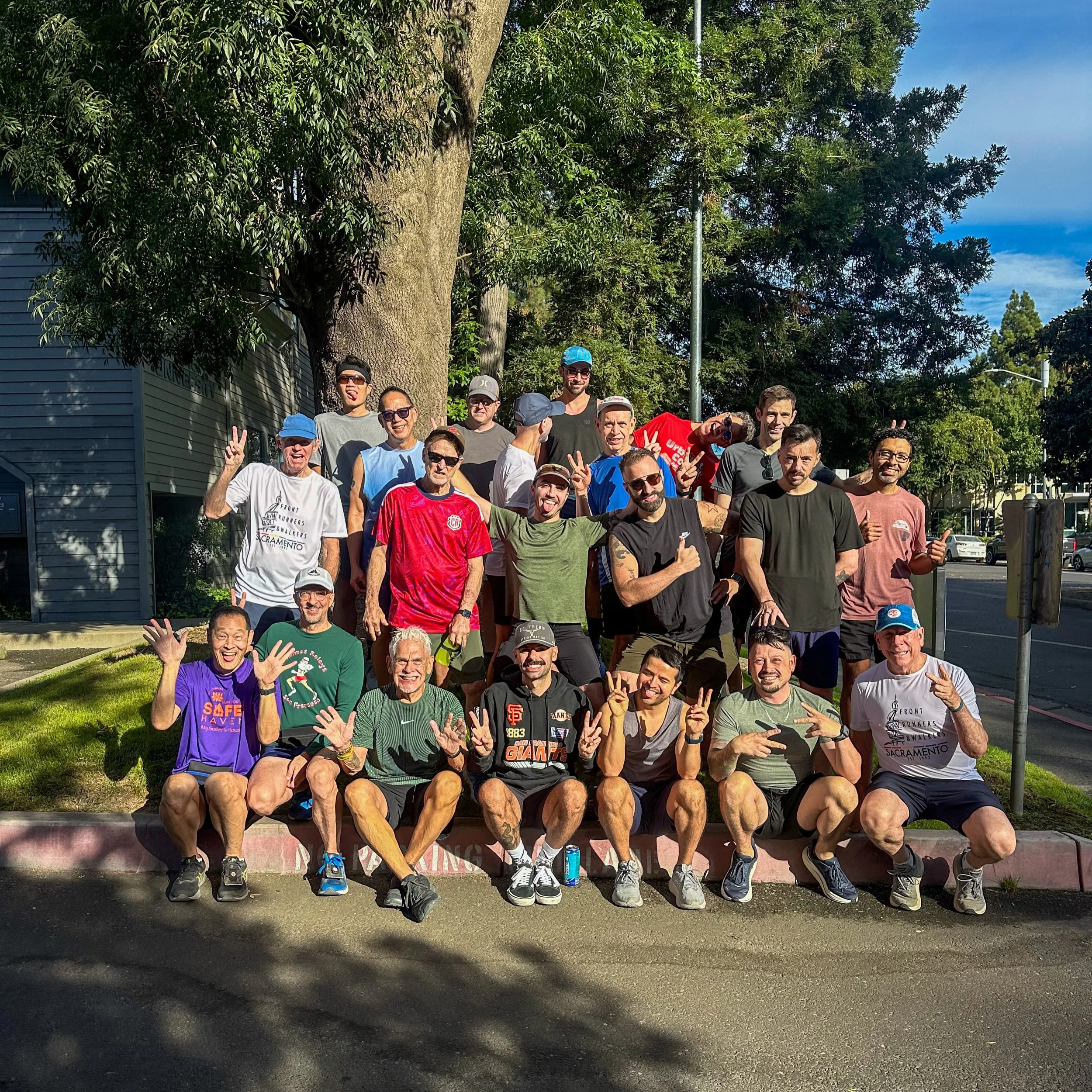 Double Dipping!🏃&zwj;♀️🏳️&zwj;🌈🏃
The Sacramento Frontrunners and Frontwalkers had an absolutely perfect morning at Guy West Bridge! The energy was off the charts as always. Huge shoutout to everyone who came out to get their weekend started right