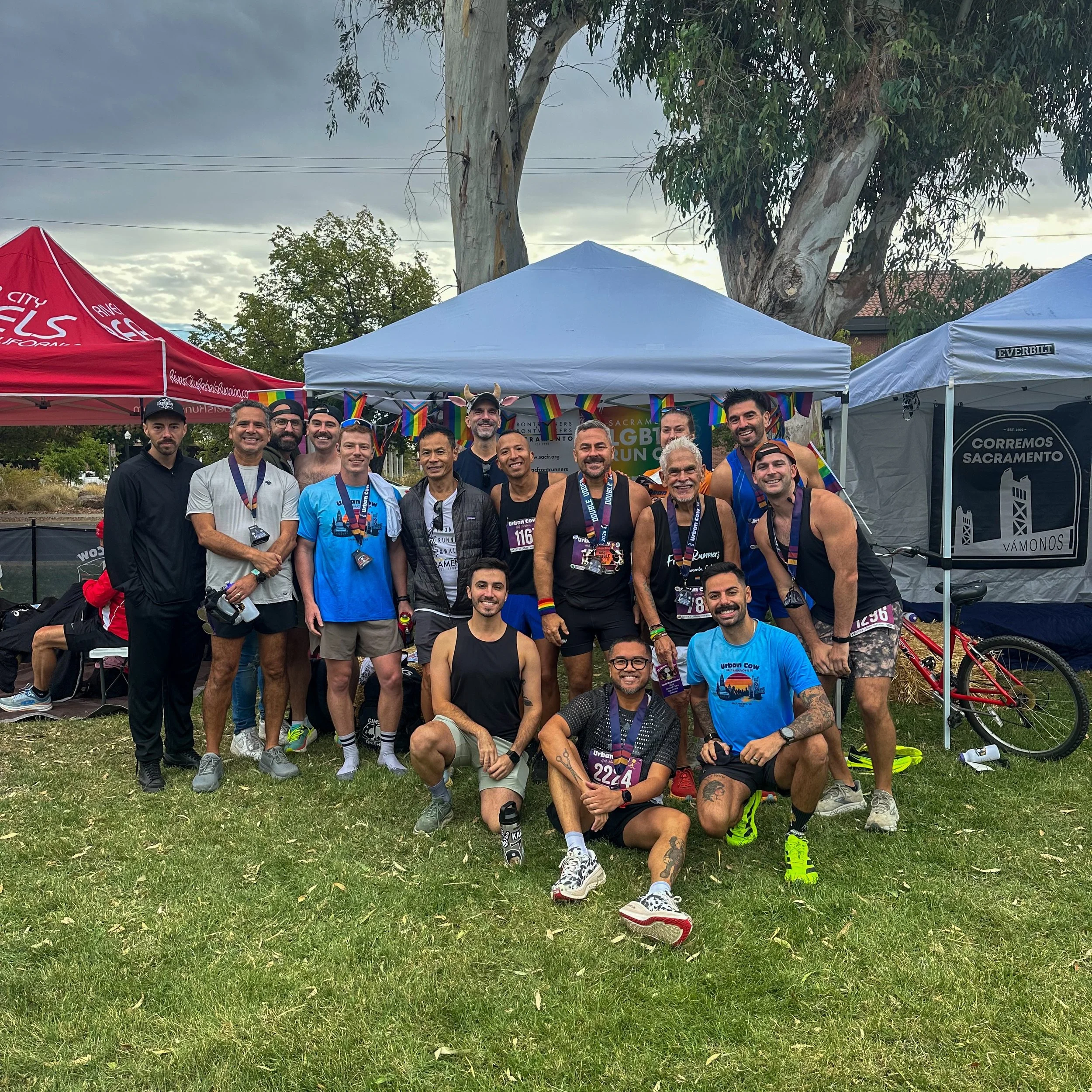 Urban Cow Weekend🐄🥳🎊
The Sacramento Frontrunners and Frontwalkers had a huge weekend of racing at the Urban Cow Half Marathon &amp; 5K! Unmatched vibes, incredible community energy, and so many smiles out on the course. Thank you to everyone who s