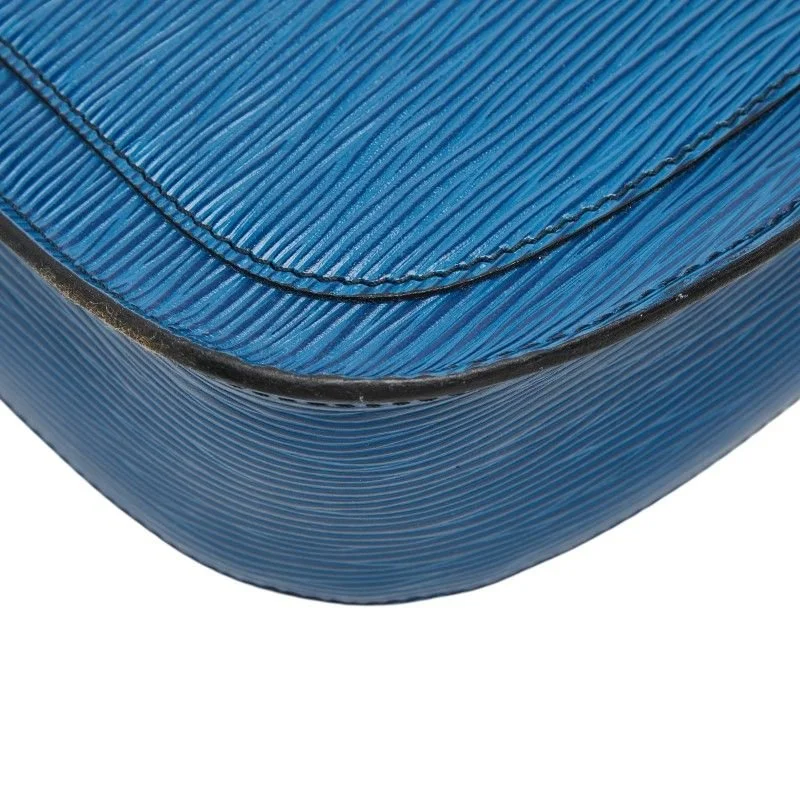 2JTvbRESDqXMXFNN6ZqDyD.jpg