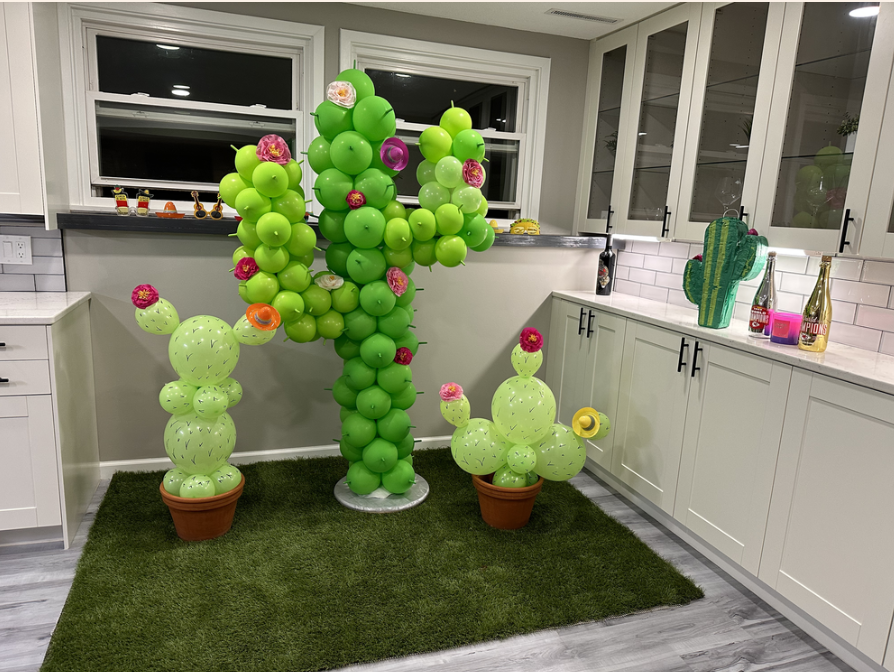 Cactus Balloon Decor