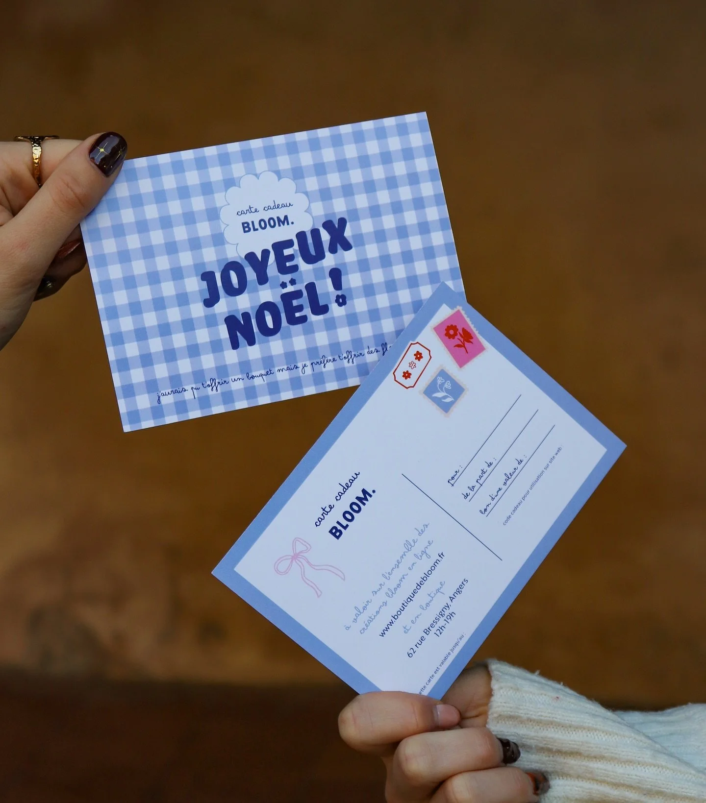 CARTES CADEAUX 💝

En h&eacute;sitation sur le mod&egrave;le ou la taille id&eacute;ale ? 
Offrez une carte cadeau BLOOM, valable sur l&rsquo;ensemble de mes cr&eacute;ations y compris les articles sur-mesure.
Elles sont disponibles &agrave; l&rsquo;