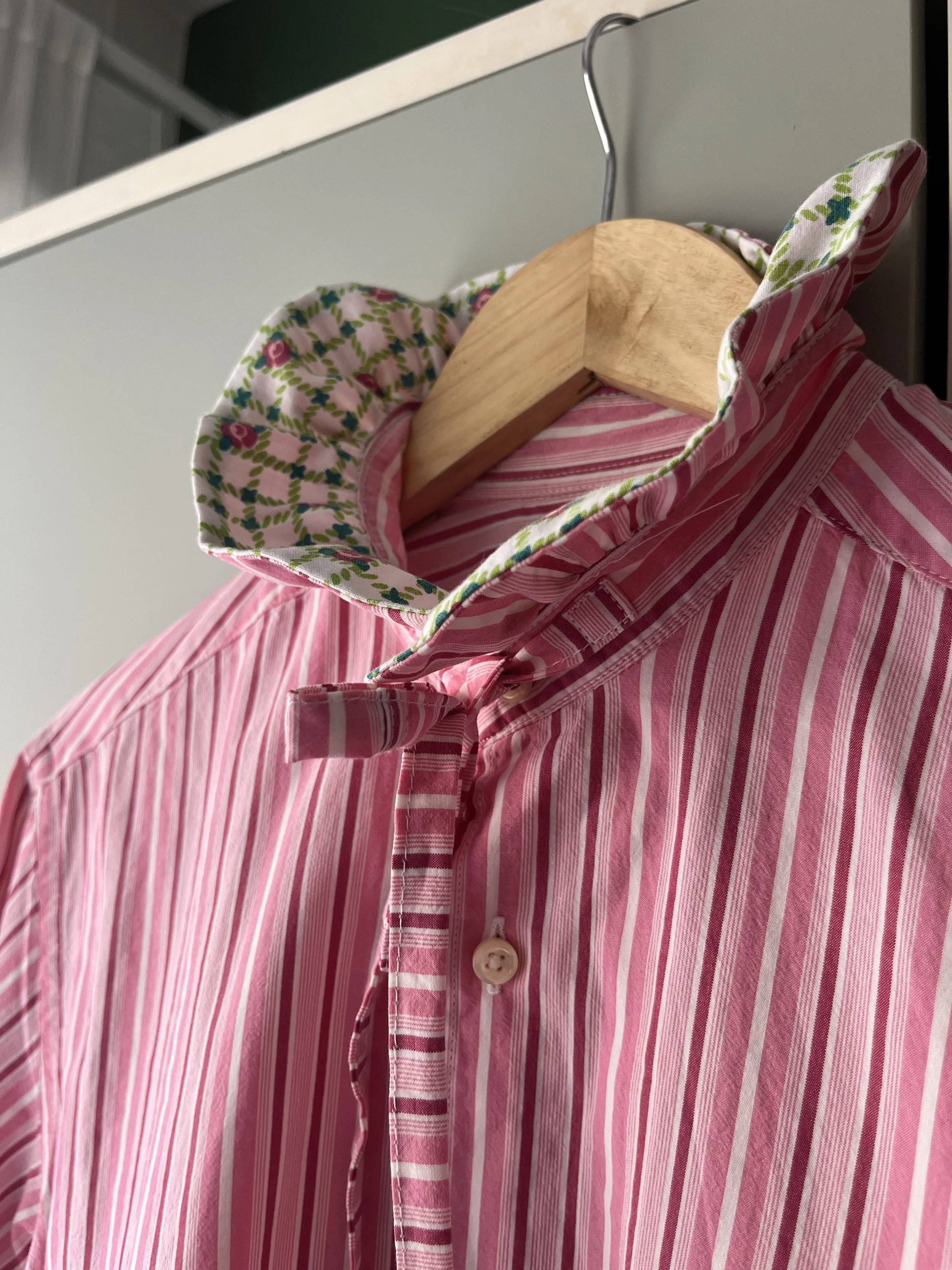 Blouse col froncé rose taille L