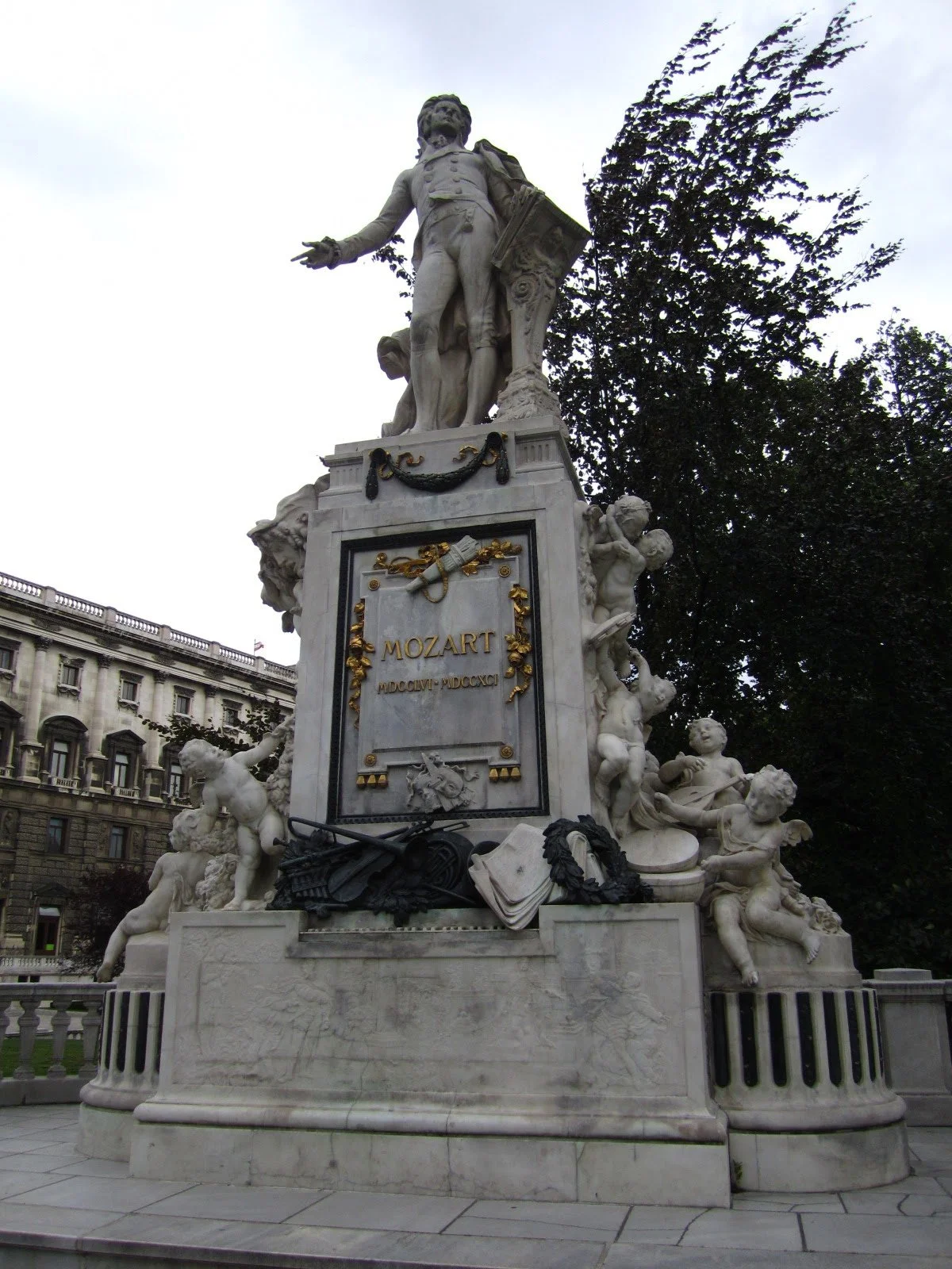210_6.JPG