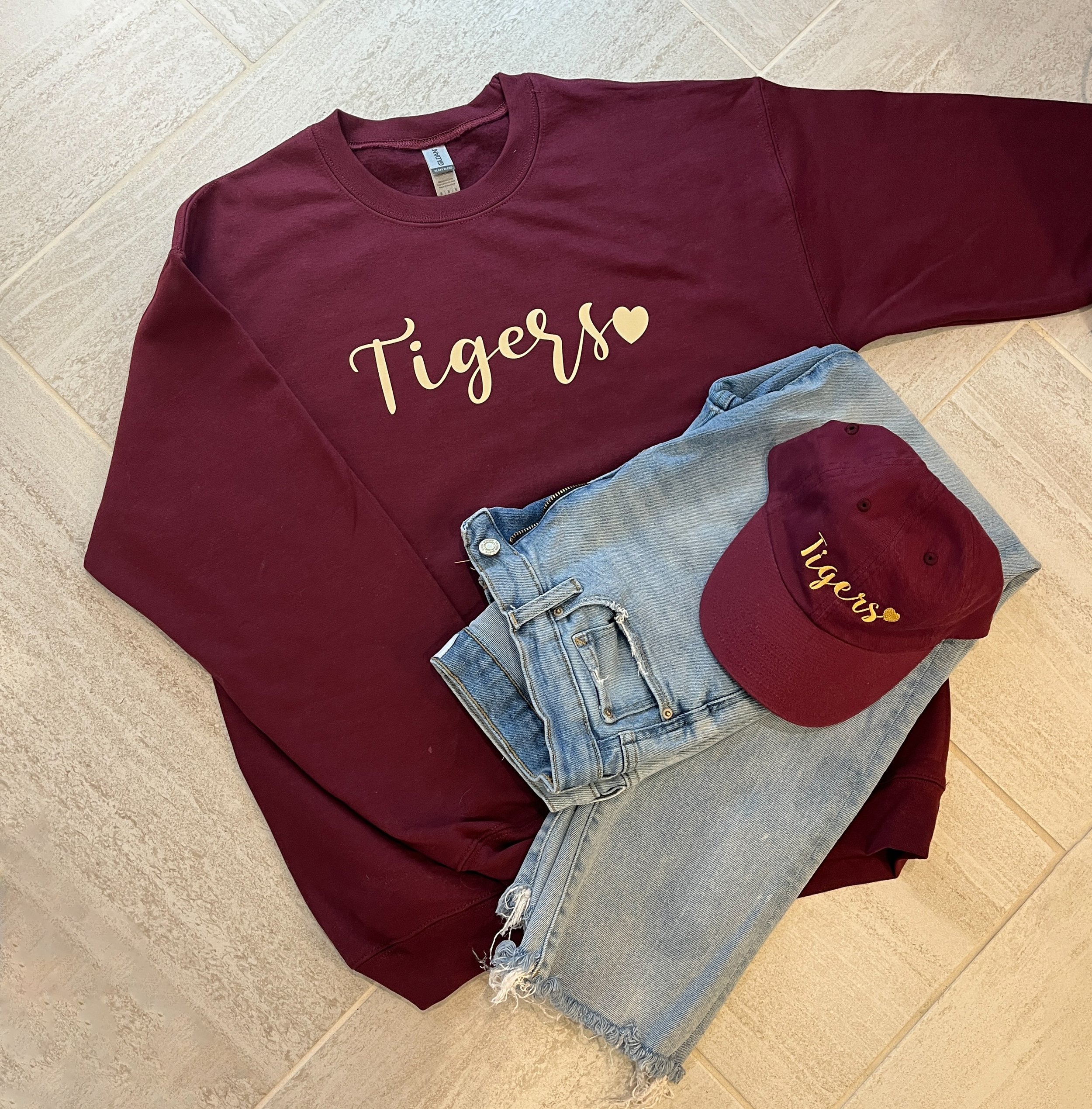 I Love Tigers Sweatshirt!