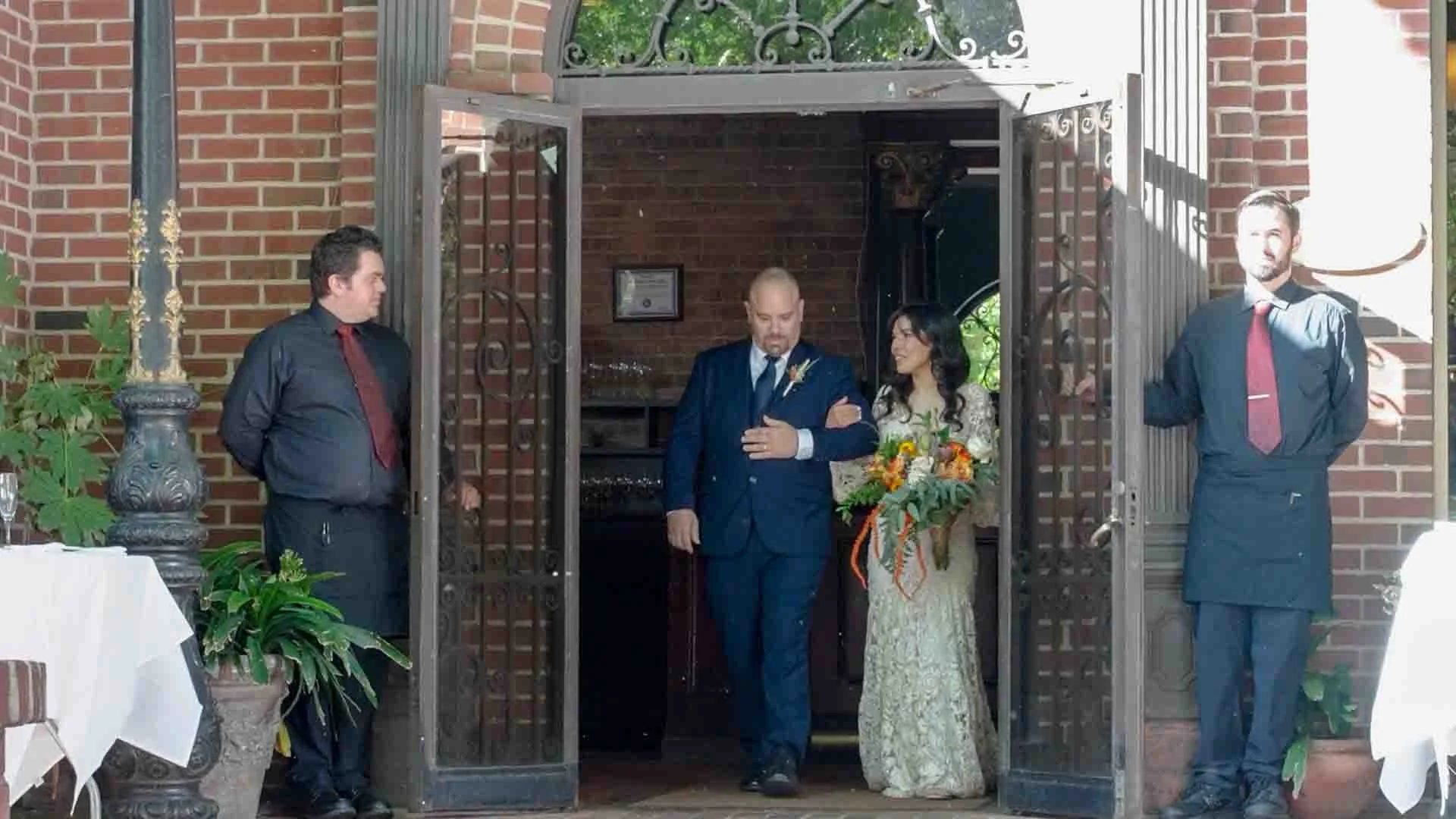 Sage Blosson Wedding Videographer (30 of 59).jpg