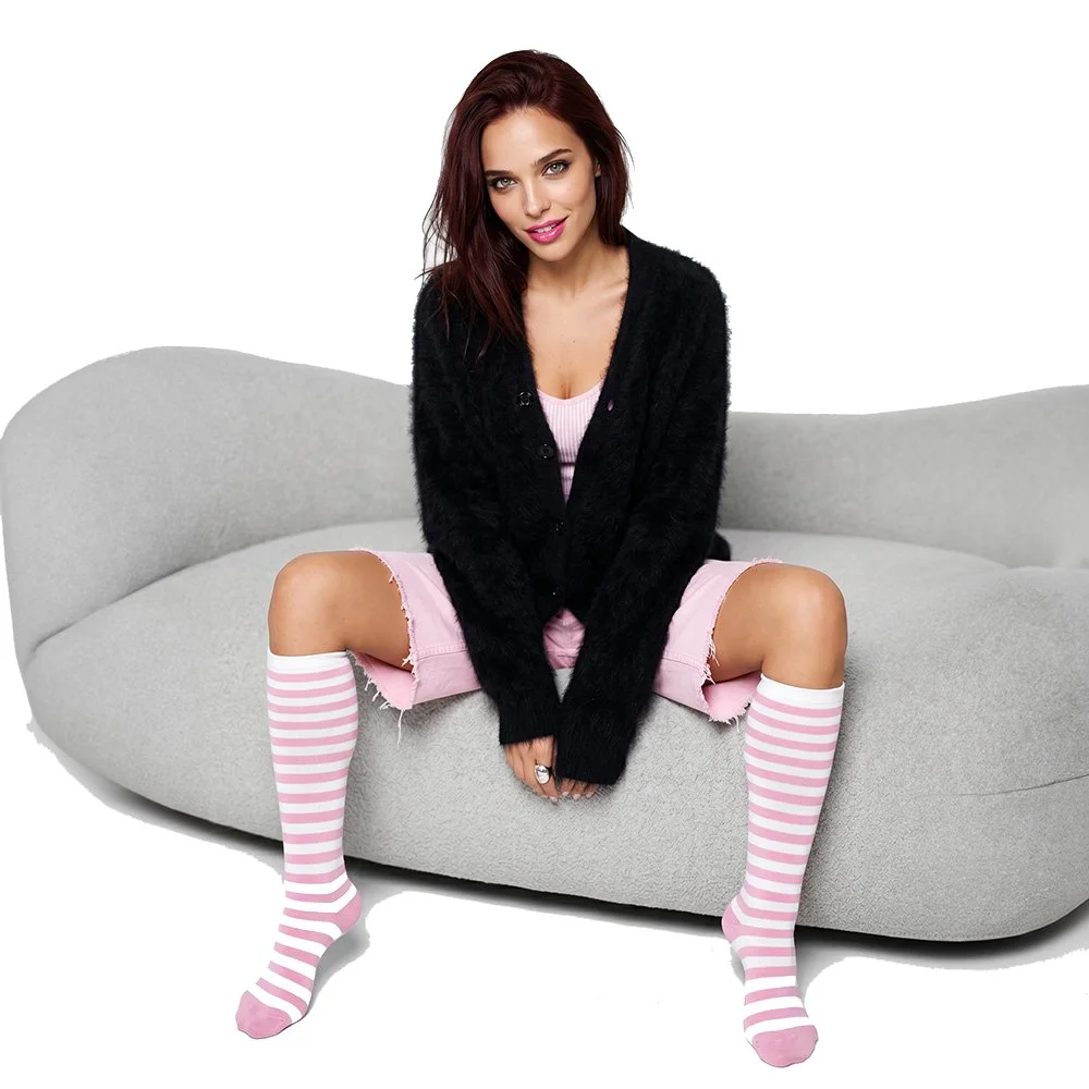 BLACK CARDIGAN-WOMAN-wht.jpg