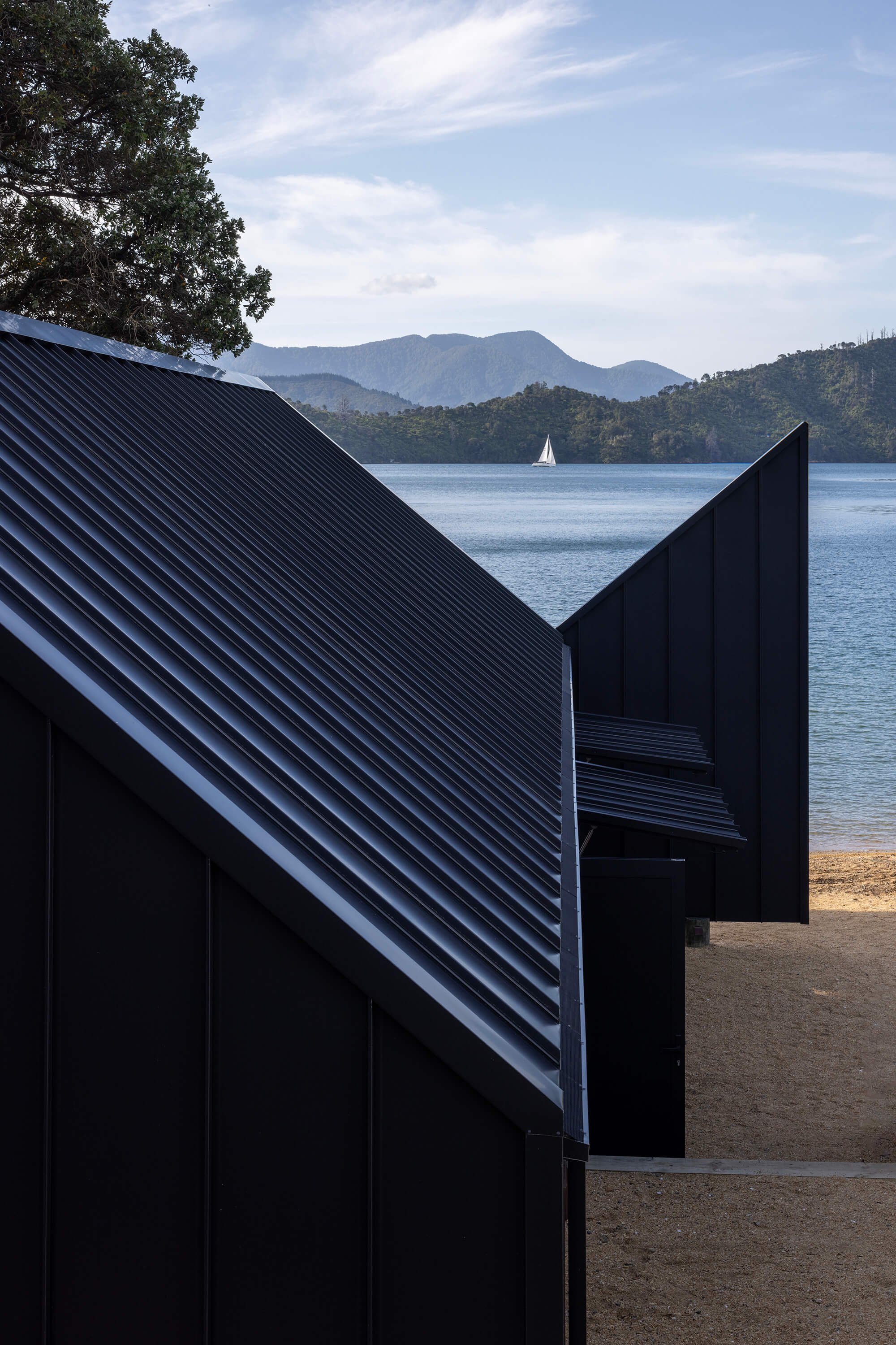 Longbeach Boatshed | Projects | HR Construction