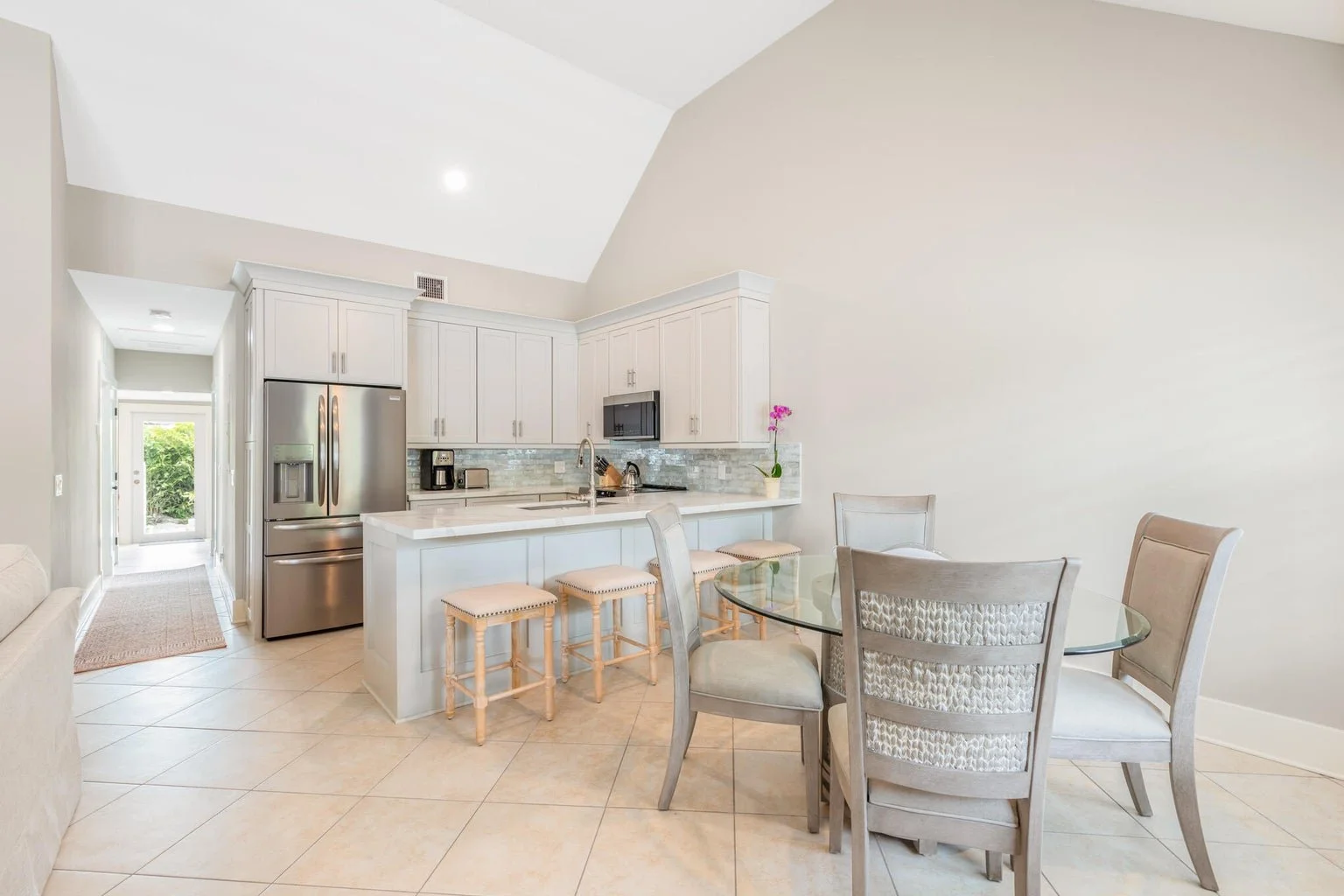 1503 South Kitchen & DR.jpg