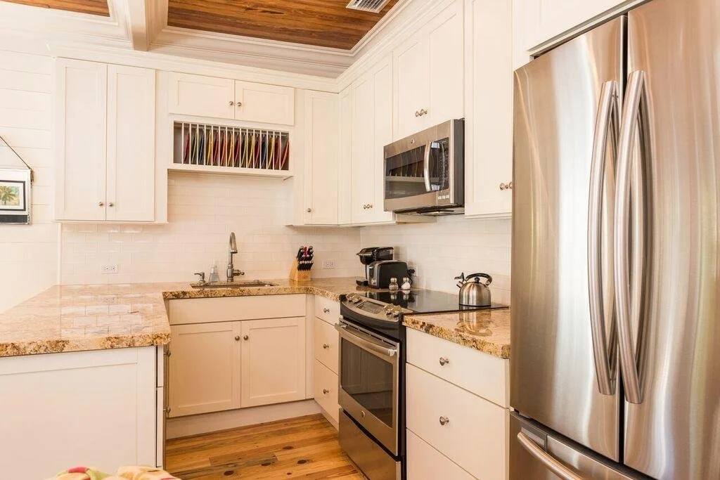 3 Aronovitz Kitchen.jpg