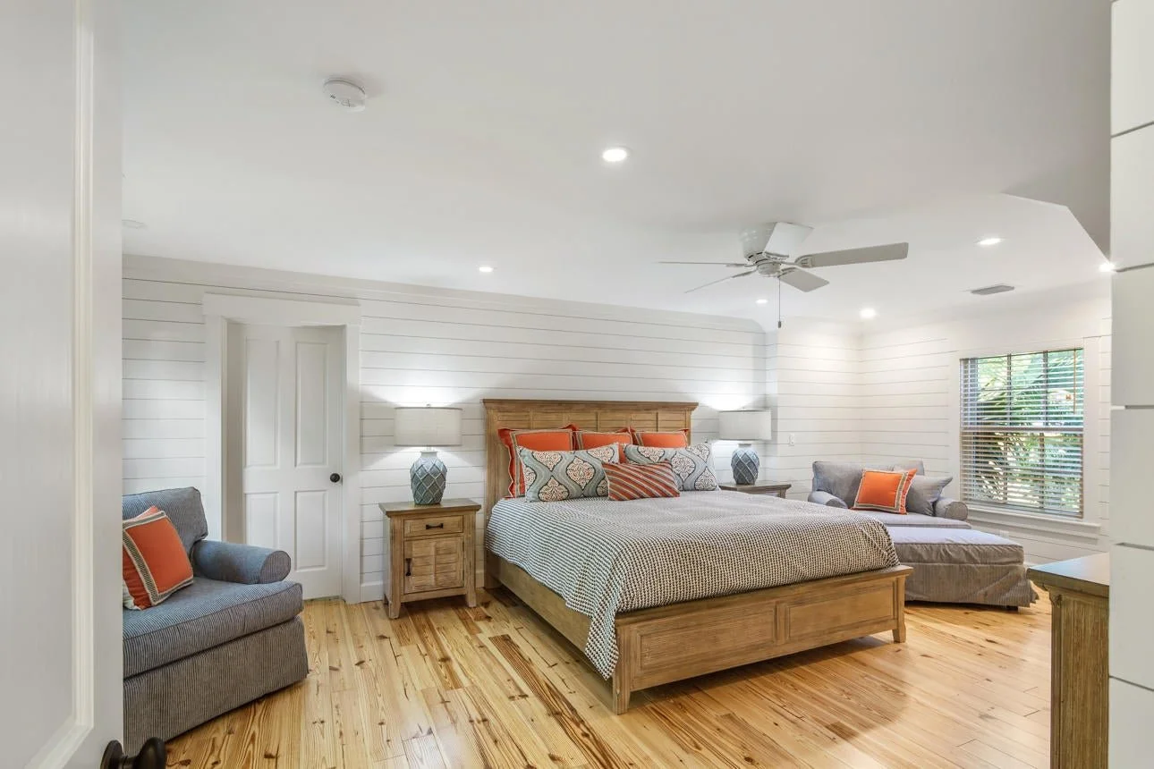 831 Georgia Master Bedroom.jpg