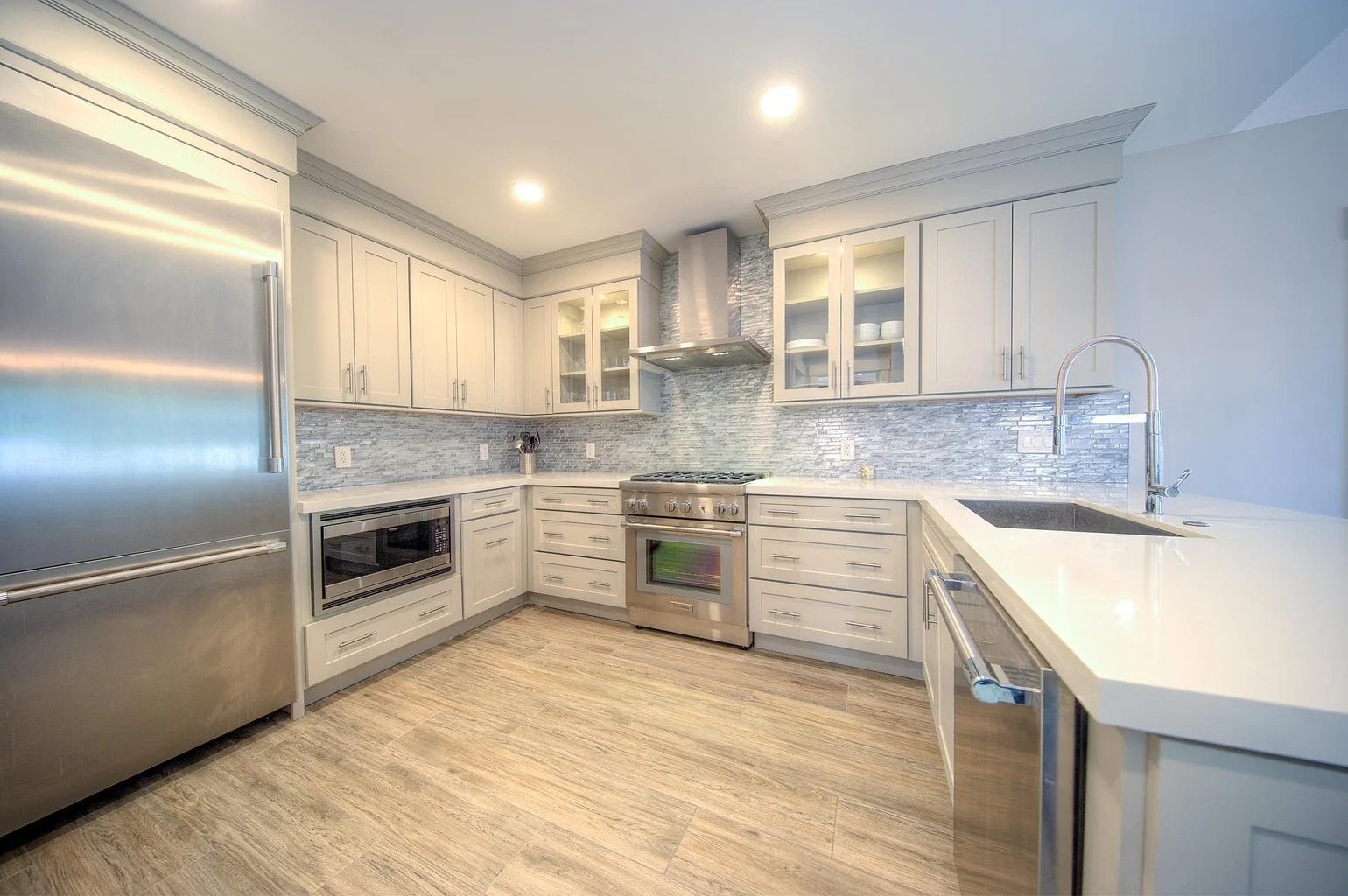 711 Olivia Kitchen.jpg