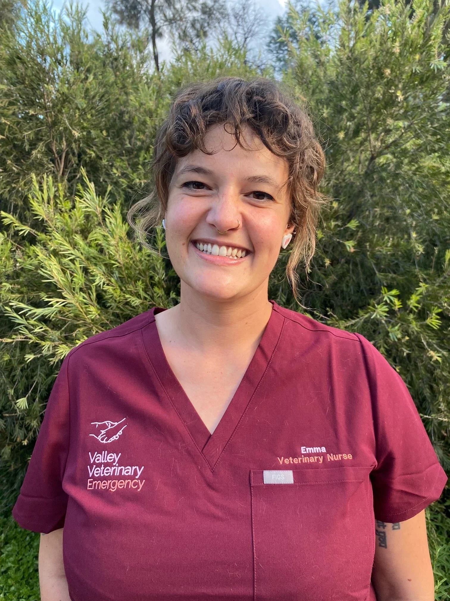 Emma Cowan Valley Veterinary Emergency Animal Hospital