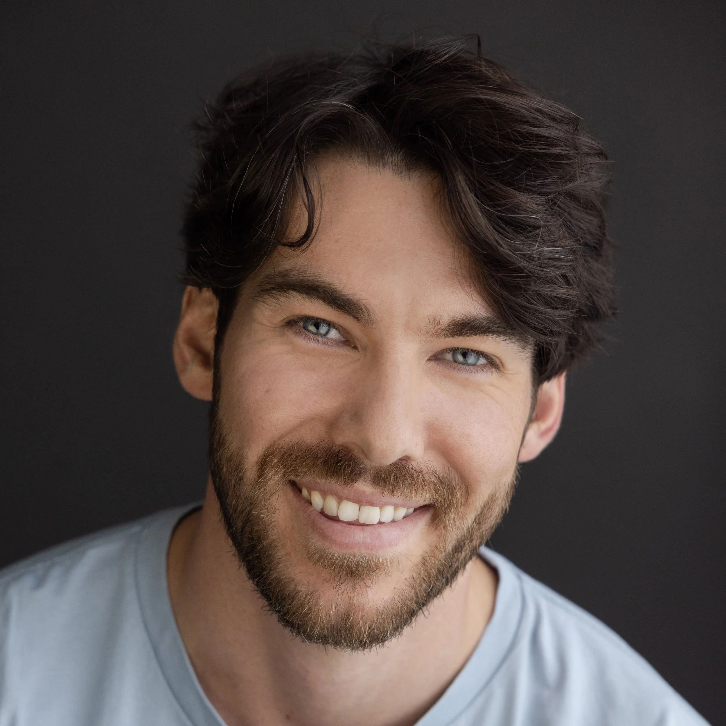 Matē Lagae_Piranha Talent_Headshot 3_Crop.jpeg