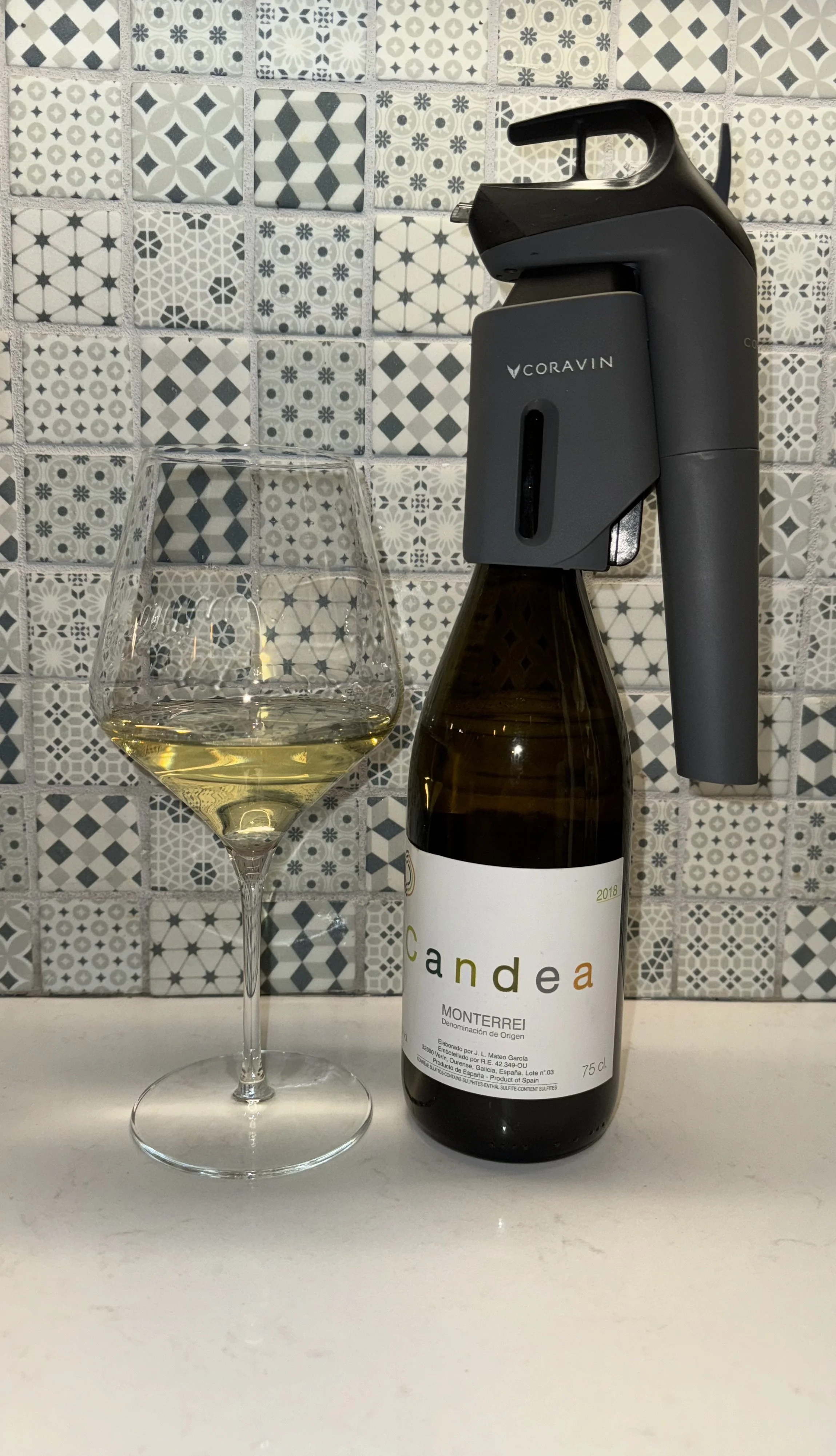 Explore White Wine - Wine Tasting