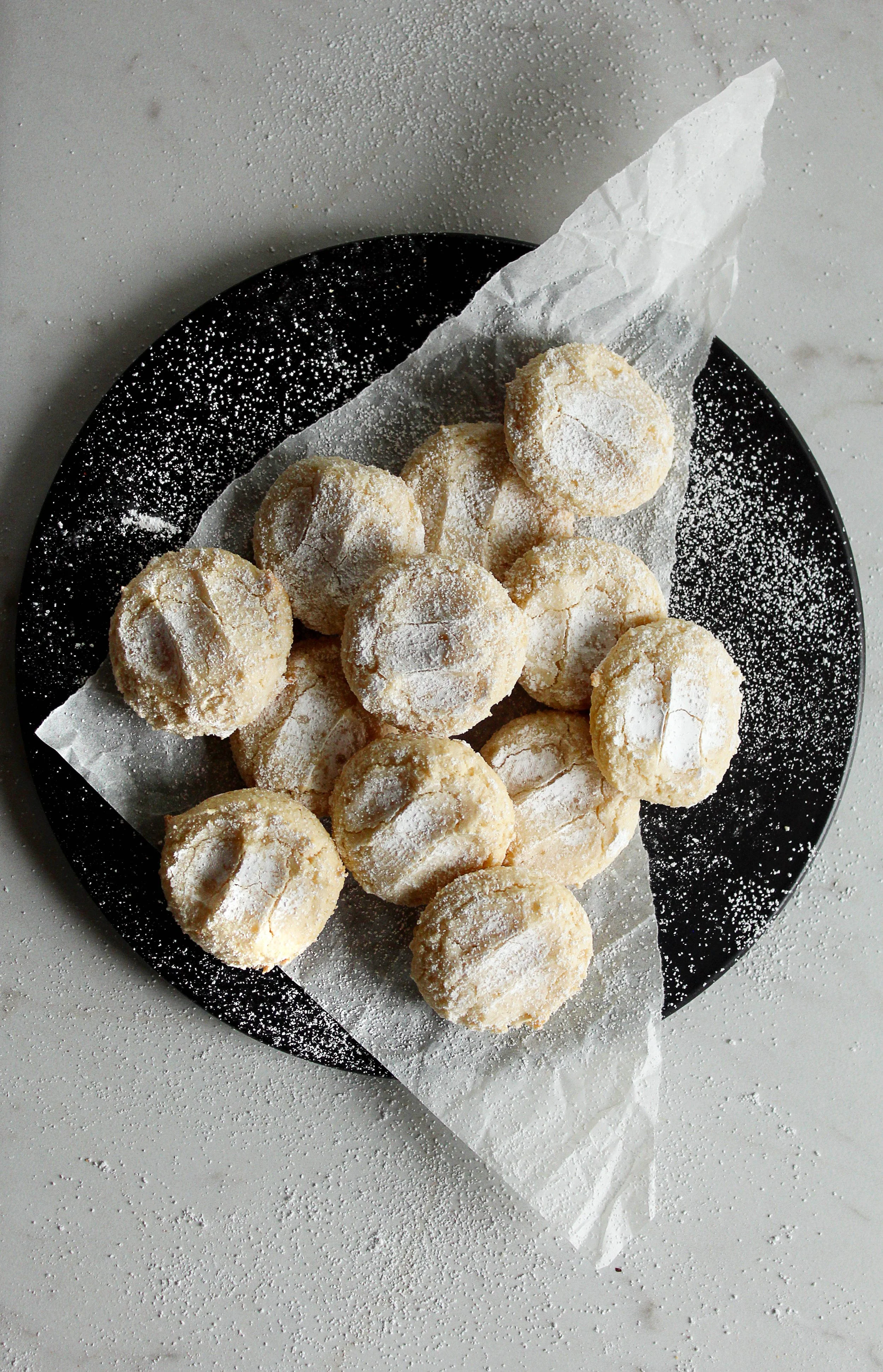 Almond Cookies2.jpg