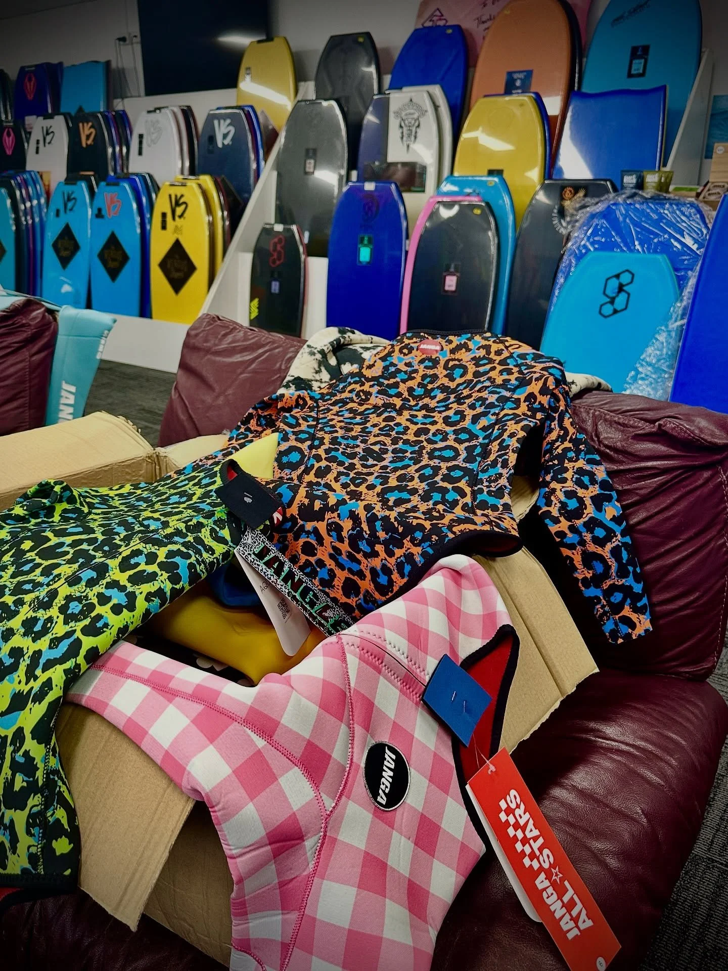 What are you doing this weekend? Cancel it! I just dropped off a bunch of rare spring JANGA! Get into @emeraldbodyboardspecialists to try em on! Before they&rsquo;re goooone!! 

#jangaaustralia