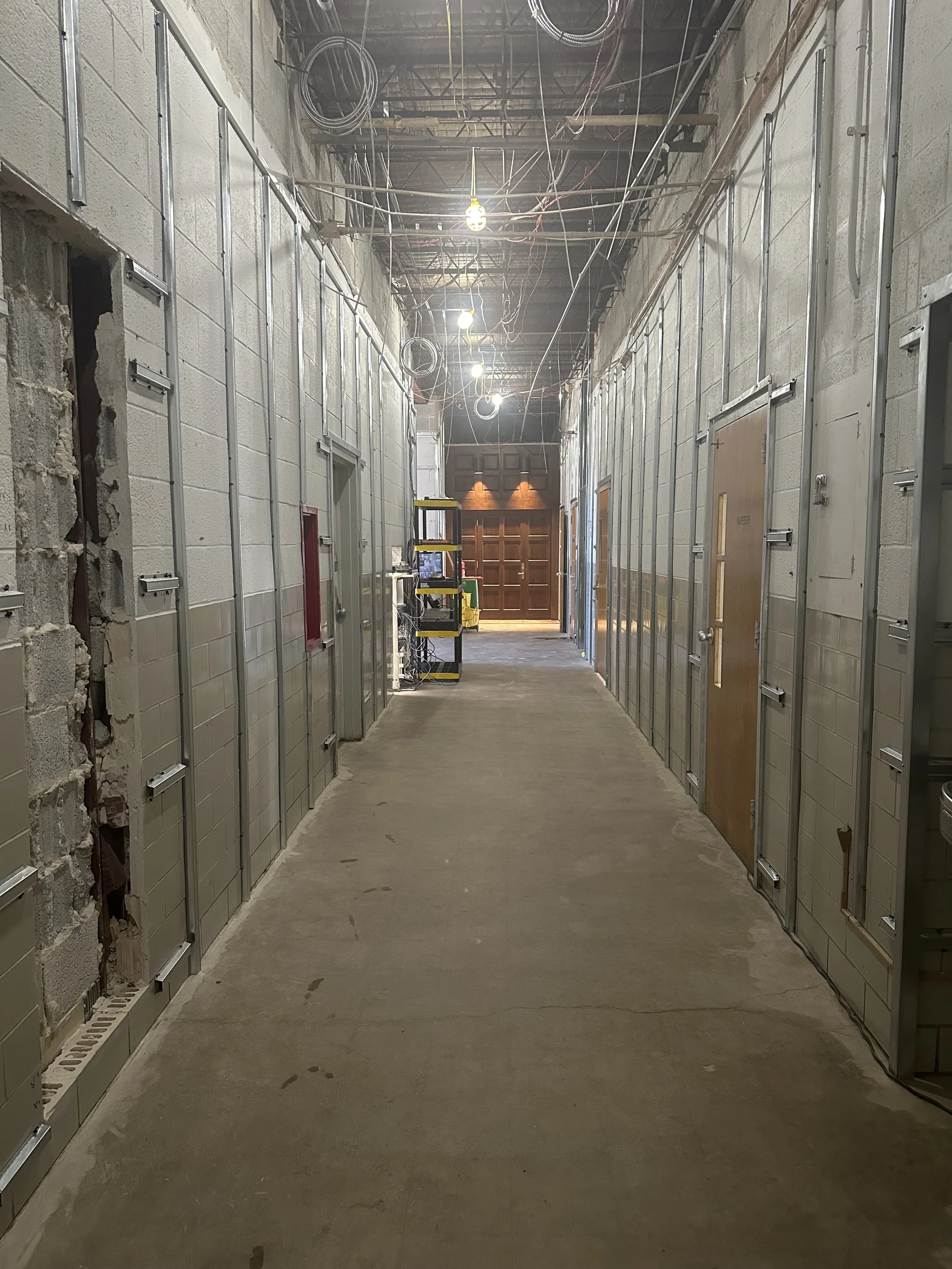 1ST FLOOR HALL TO CHAPEL.jpg