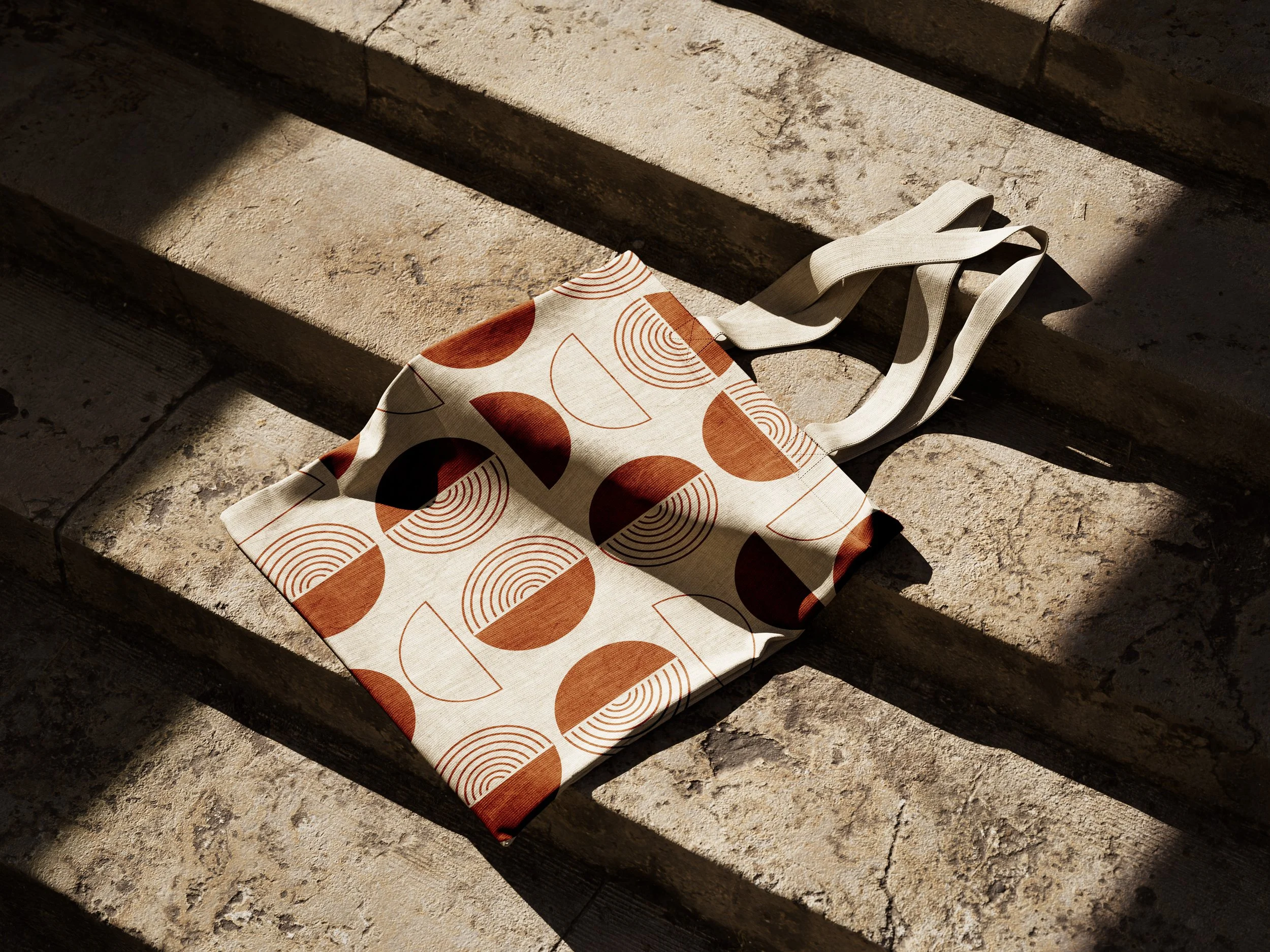 Free_Tote_Bag_Mockup_1.jpg