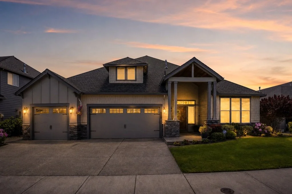Canby, OR 👌🏾 Coming soon 🔥

📍 13th Place, Canby, OR 97013

Desirable single-level home in Dinsmore Estates with original-owner pride and thoughtful upgrades throughout.

&bull; Three bedrooms plus extra office/den
&bull; Formal dining room or fle