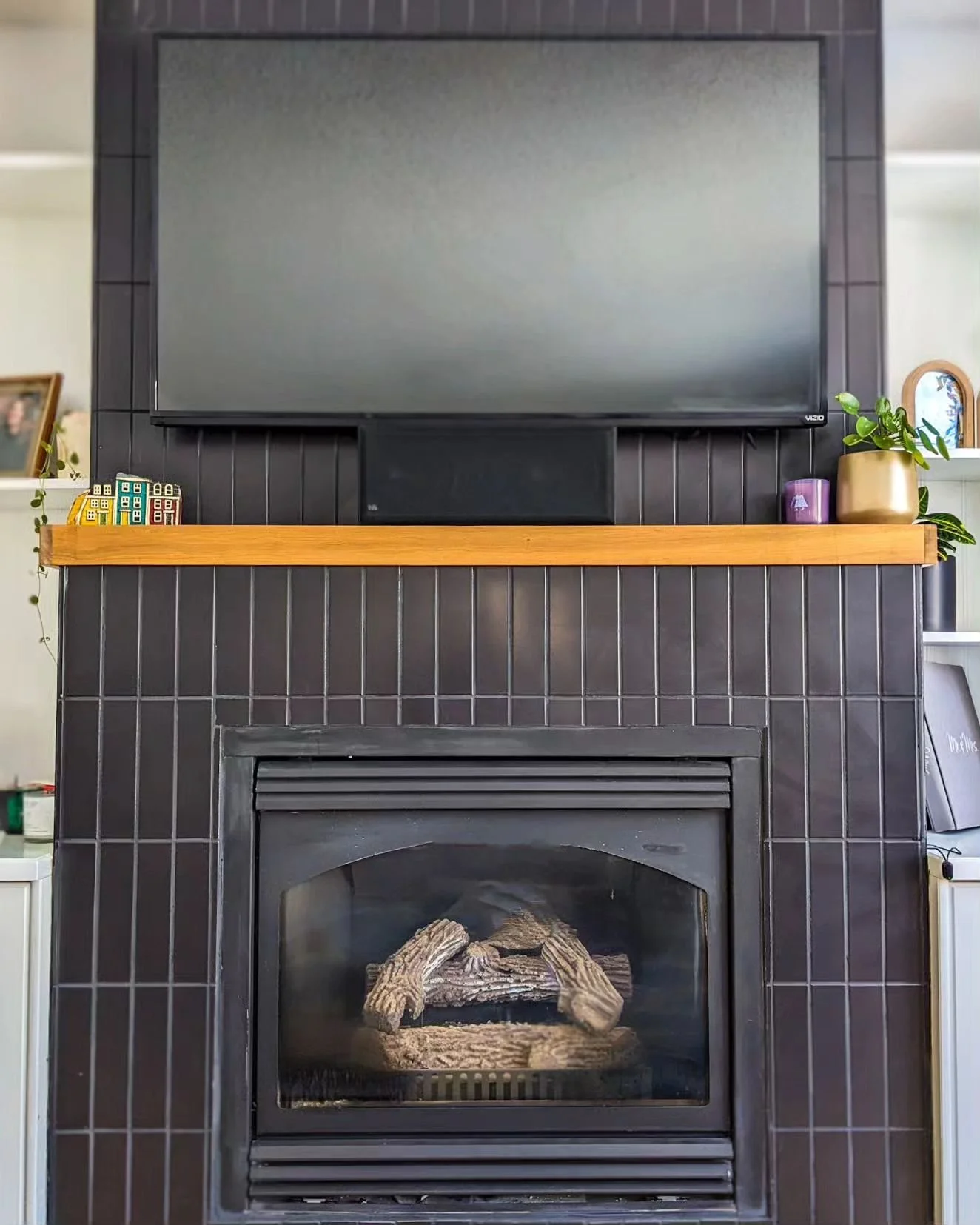 African walnut fireplace mantle
.
.
.
.
.
.
.
.
#walnut #africanwalnut #fireplace #woodwork #woodworking #woodworks #wheatenwoodworks #woodgrain #woodshop #wooddesign