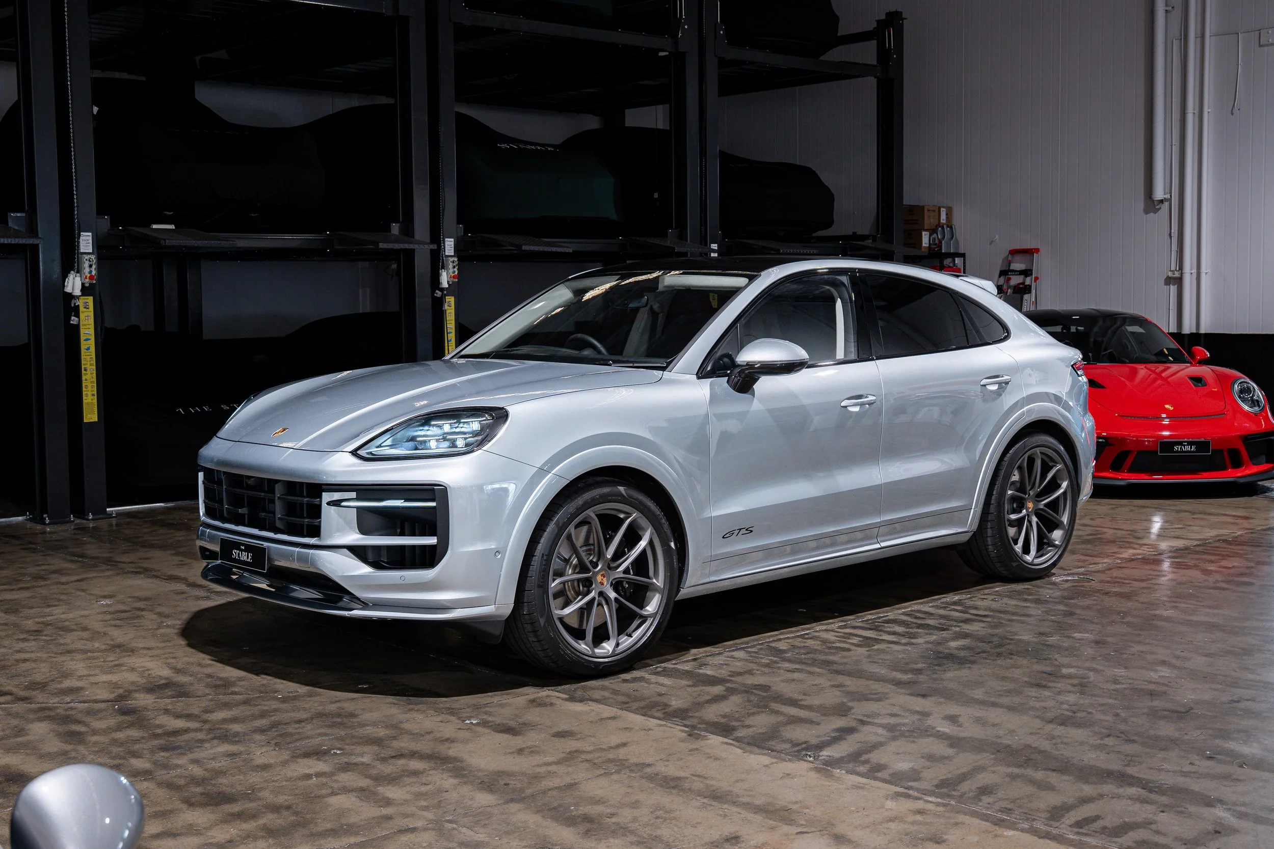 porschecayennegts-listing-4.jpg